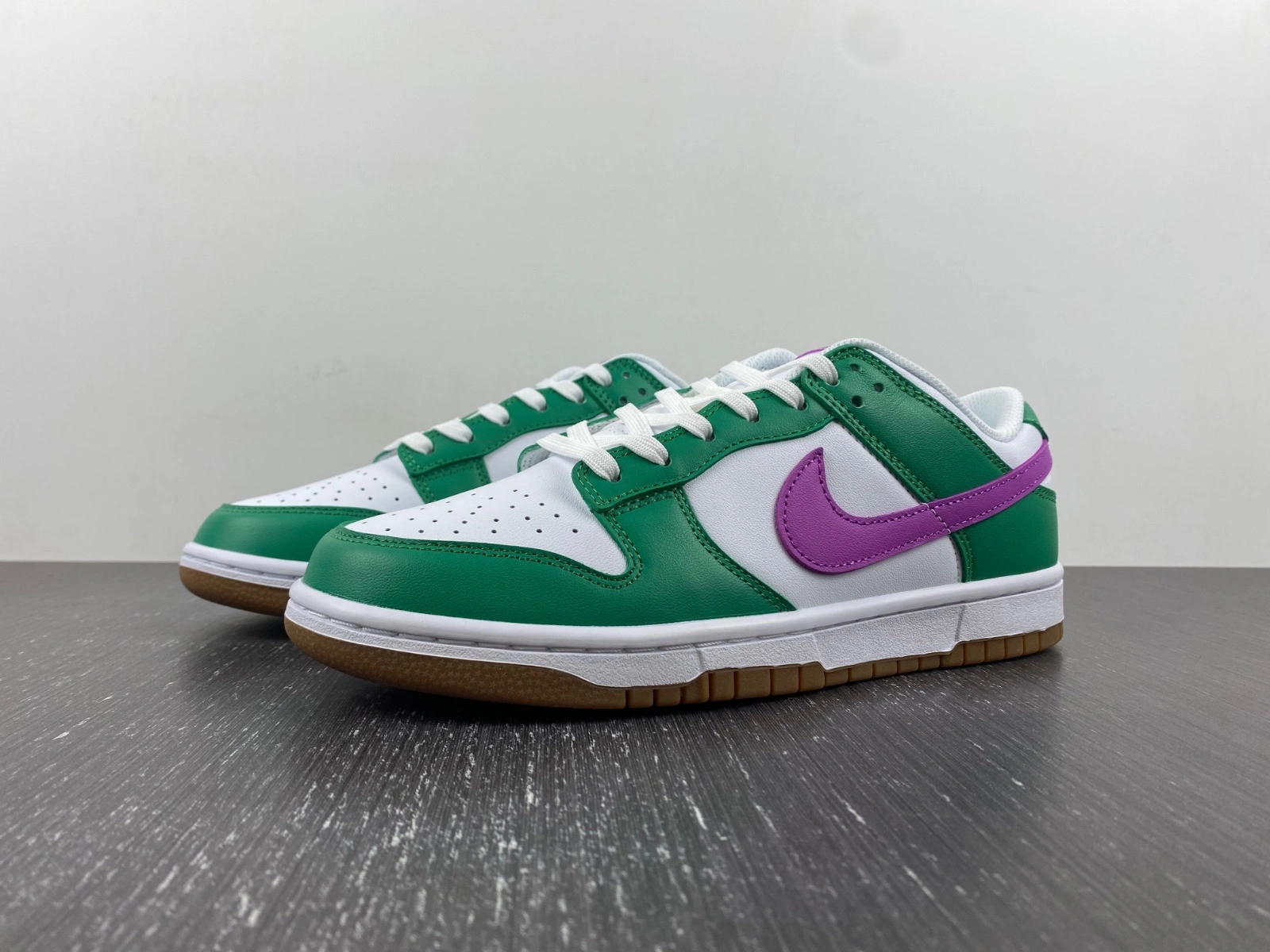 Dunk Low White Stadium Green Fuchsia FD9922- Trendy 182