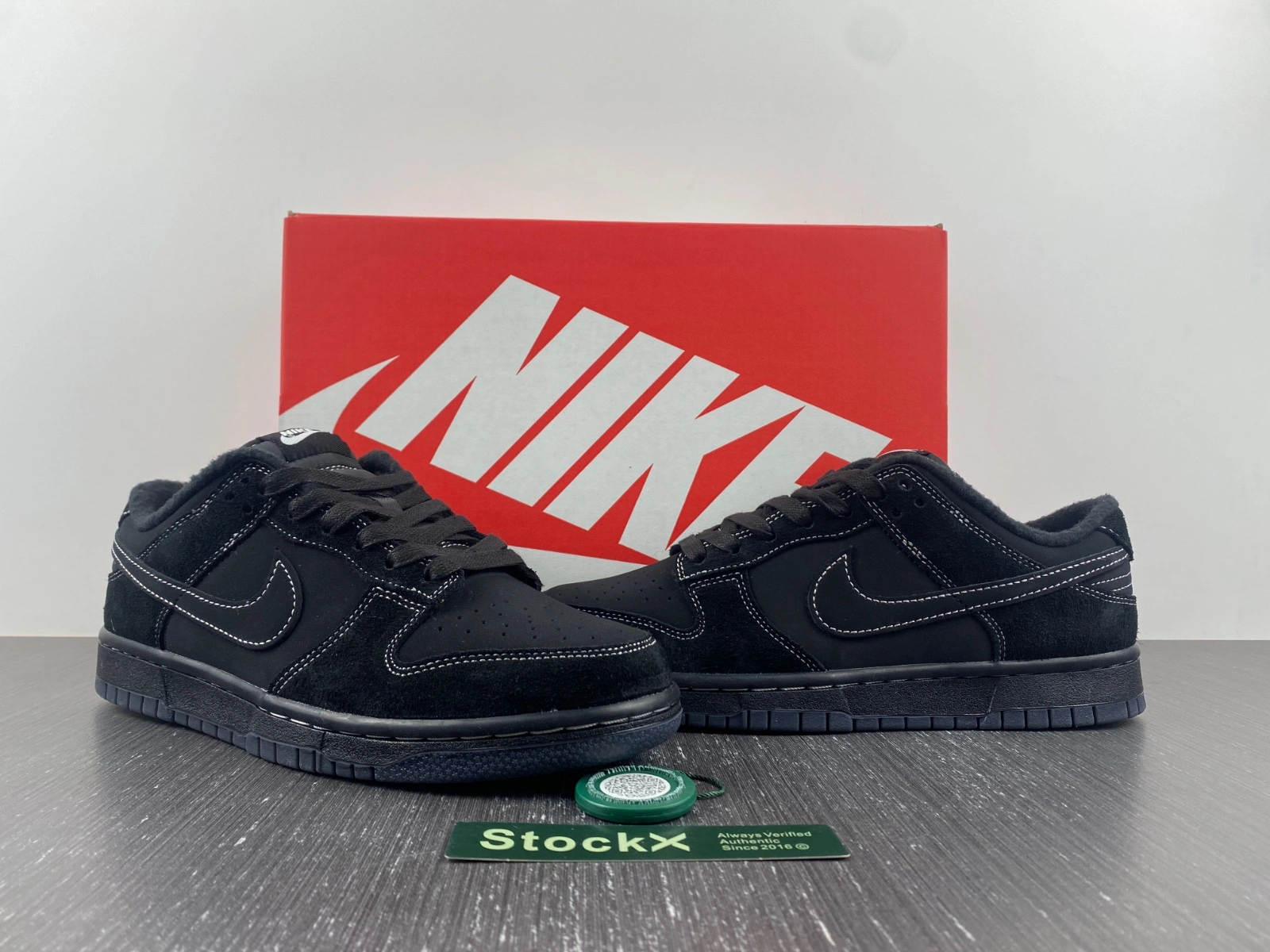 Dunk Low black Premium 261