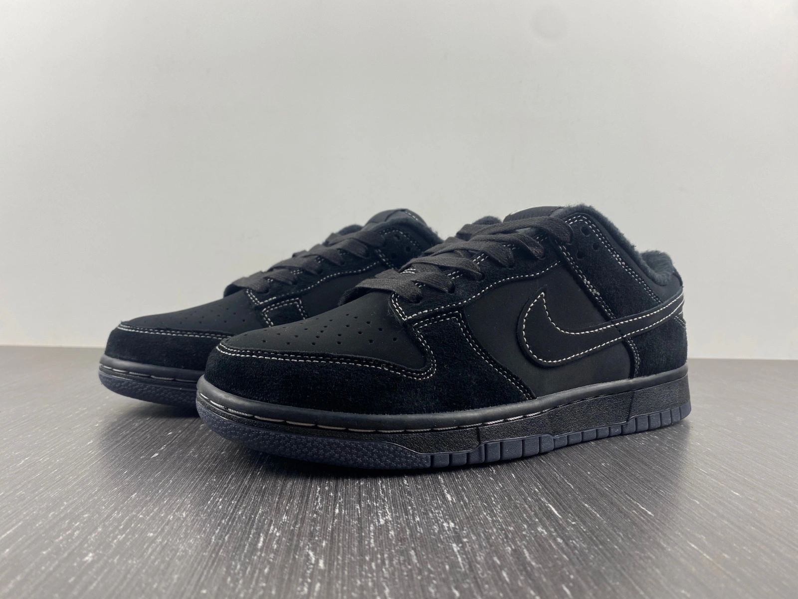 Dunk Low black Premium 261