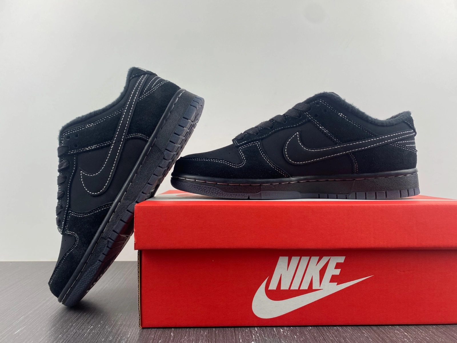 Dunk Low black Premium 261