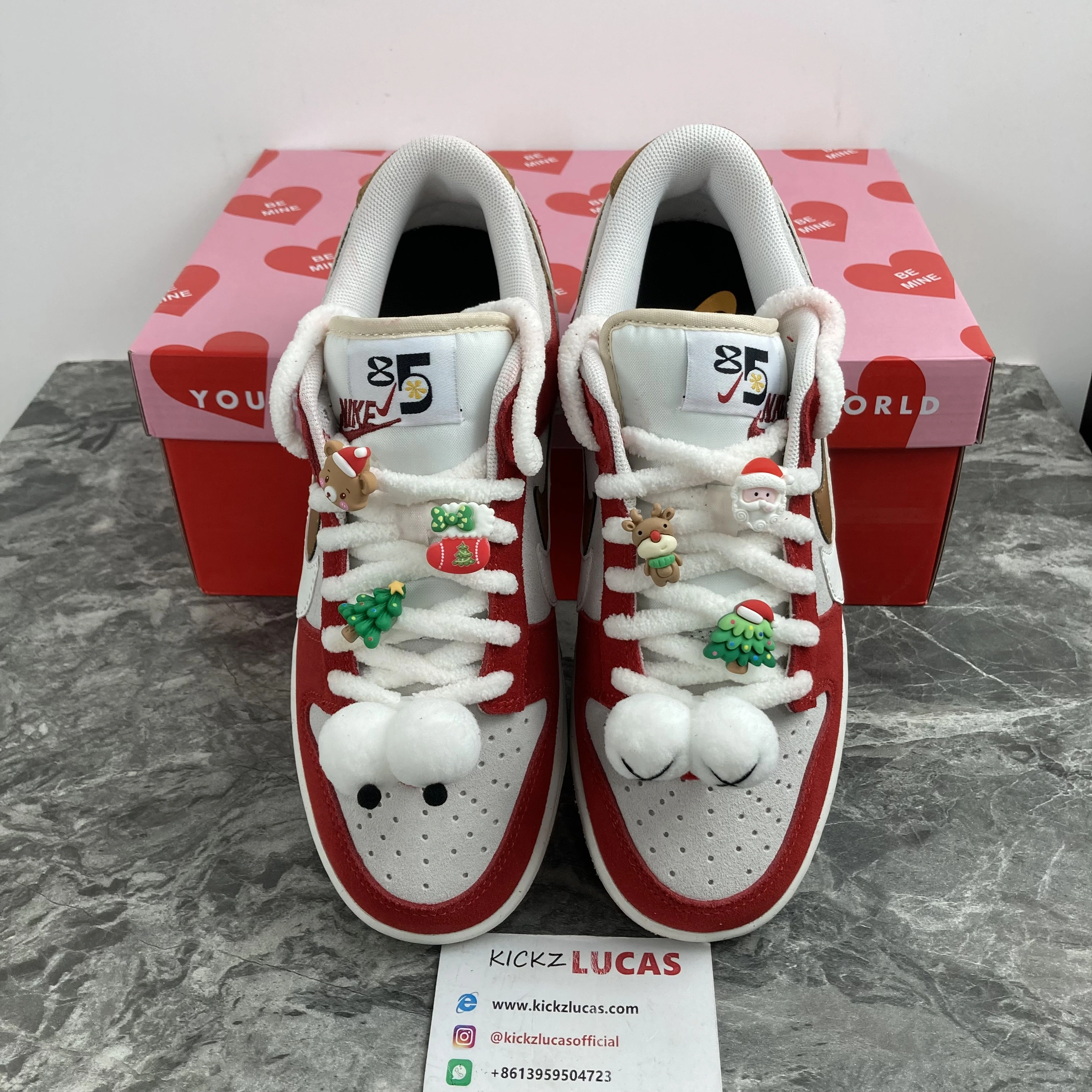 Youthful Dunk Low se 85 Christmas 255