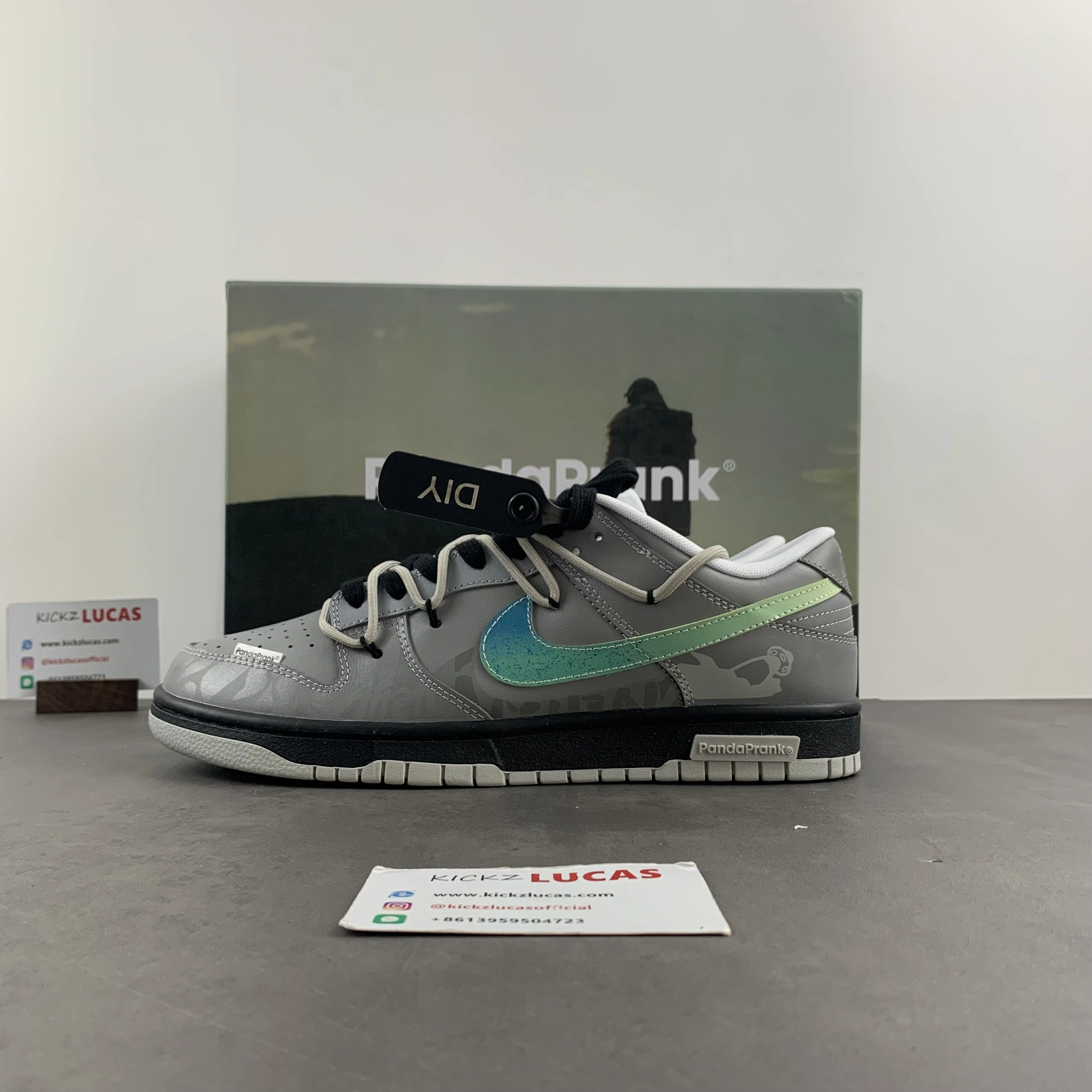 Dunk Low universe Custom DV0831- Trendy 31