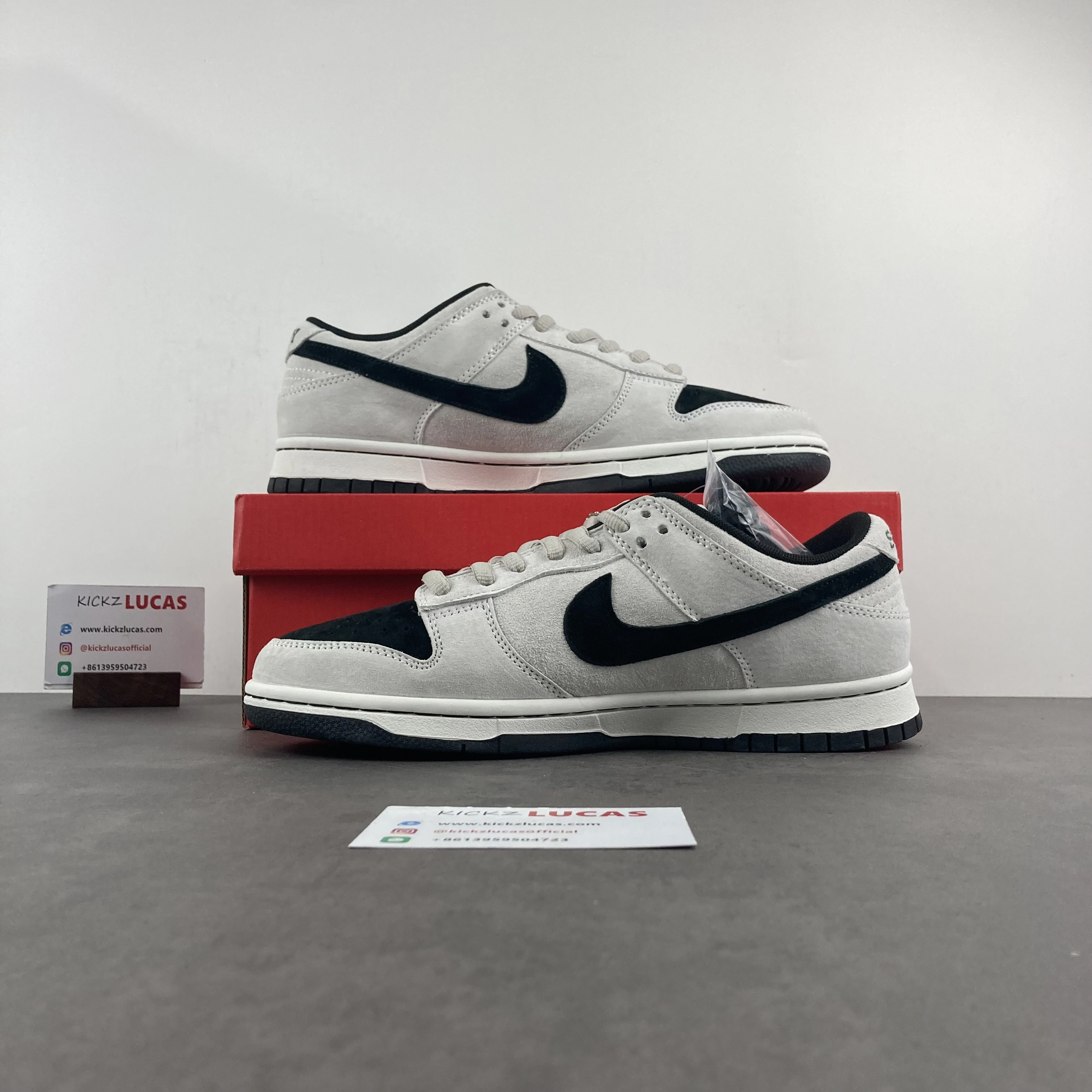 Minimalist Dunk LowTravis Scott CU1726- 108