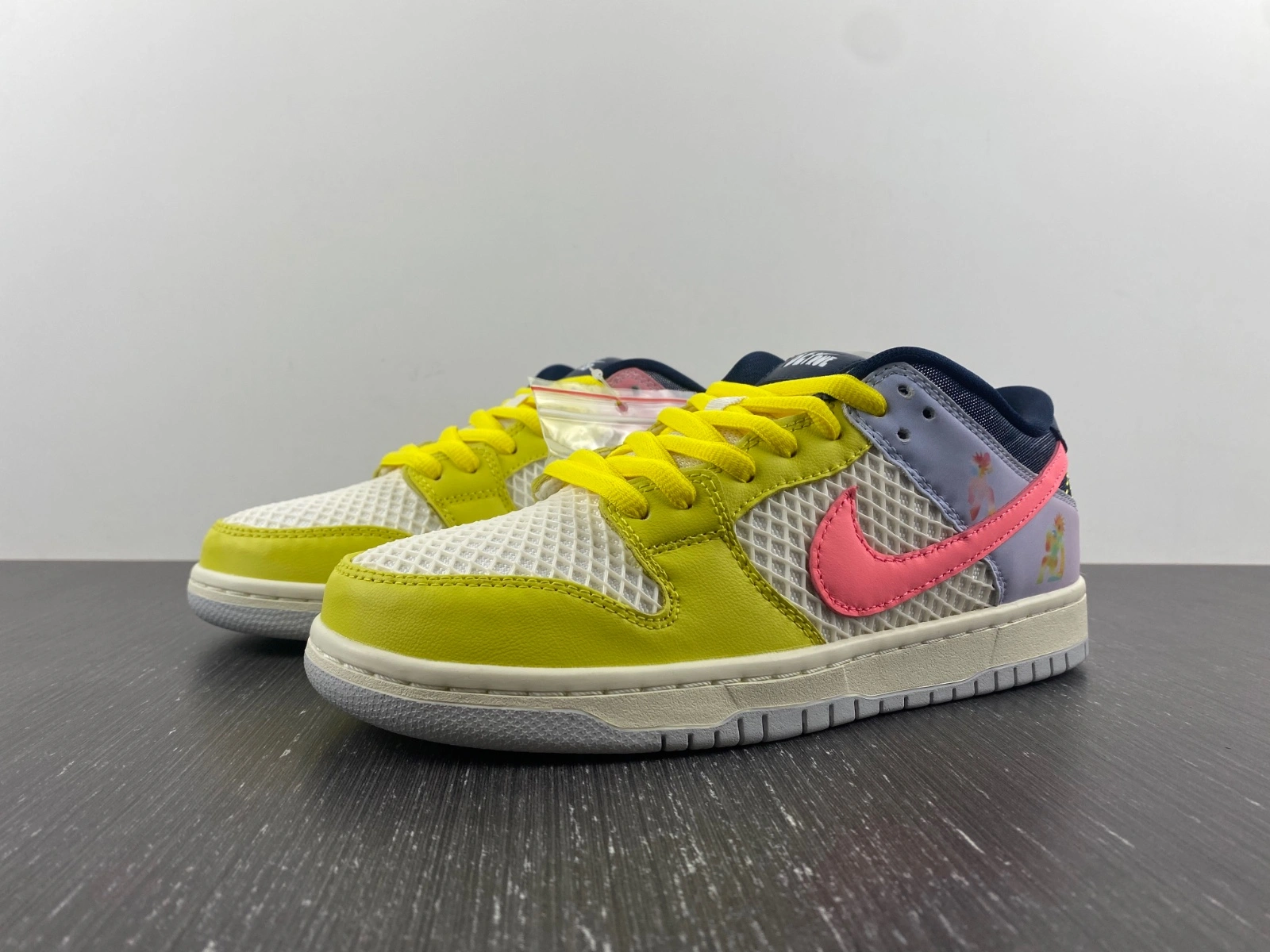 Dunk SB Low Bettie DX5933- Cozy 281