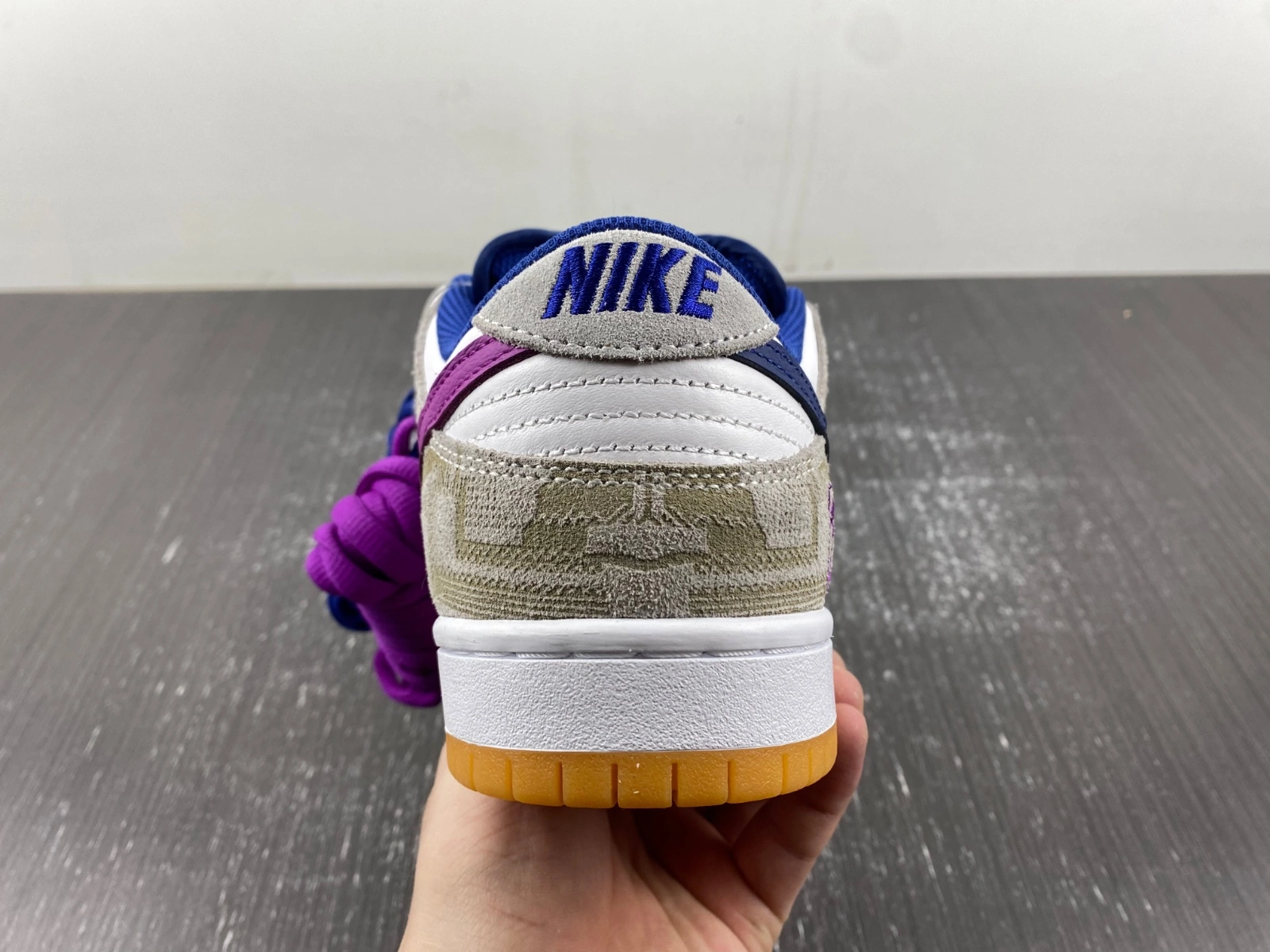 SmoothTexture Dunk SB Low Rayssa Leal FZ5251- 40