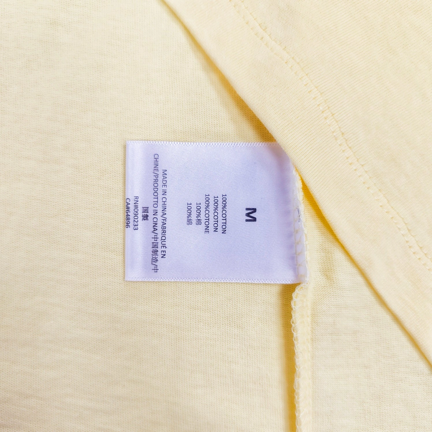 UrbanChic E*ssentials T-shirt Top Quality WM 20230627- 11655