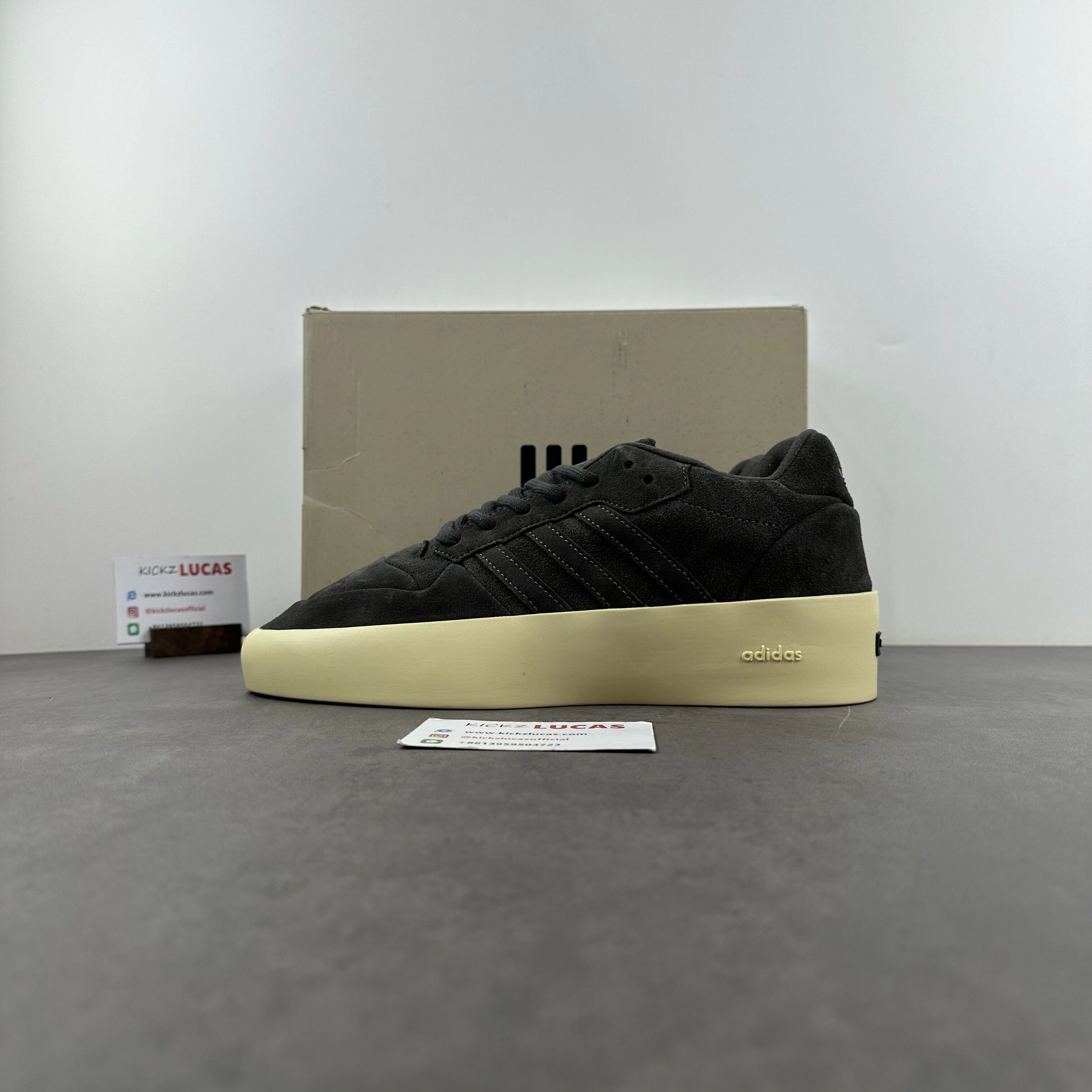 Stretchable Fear of God Athletics '86 Lo Grey IG 2801