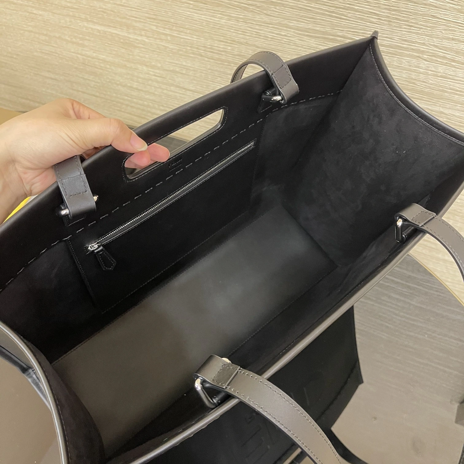 F*endi Bag Top Quality 46*16*35cm SportInspired 9338