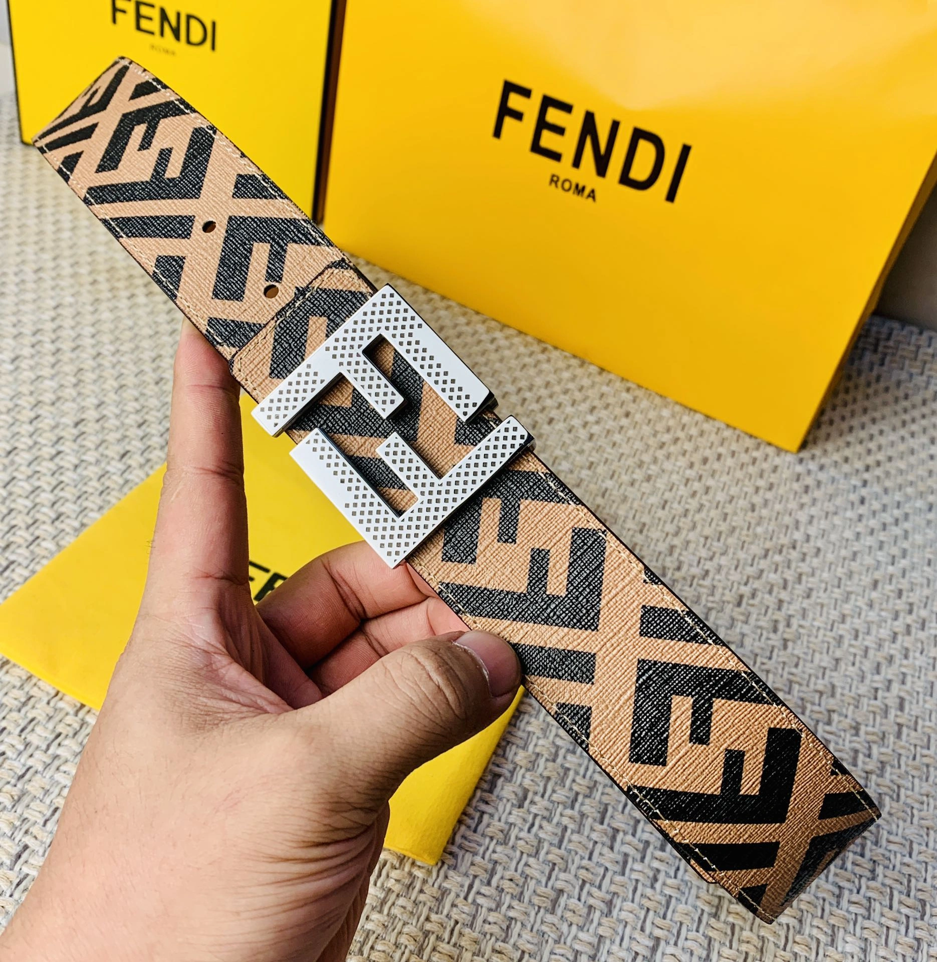 F*endi Belts Top Version Compact 16544