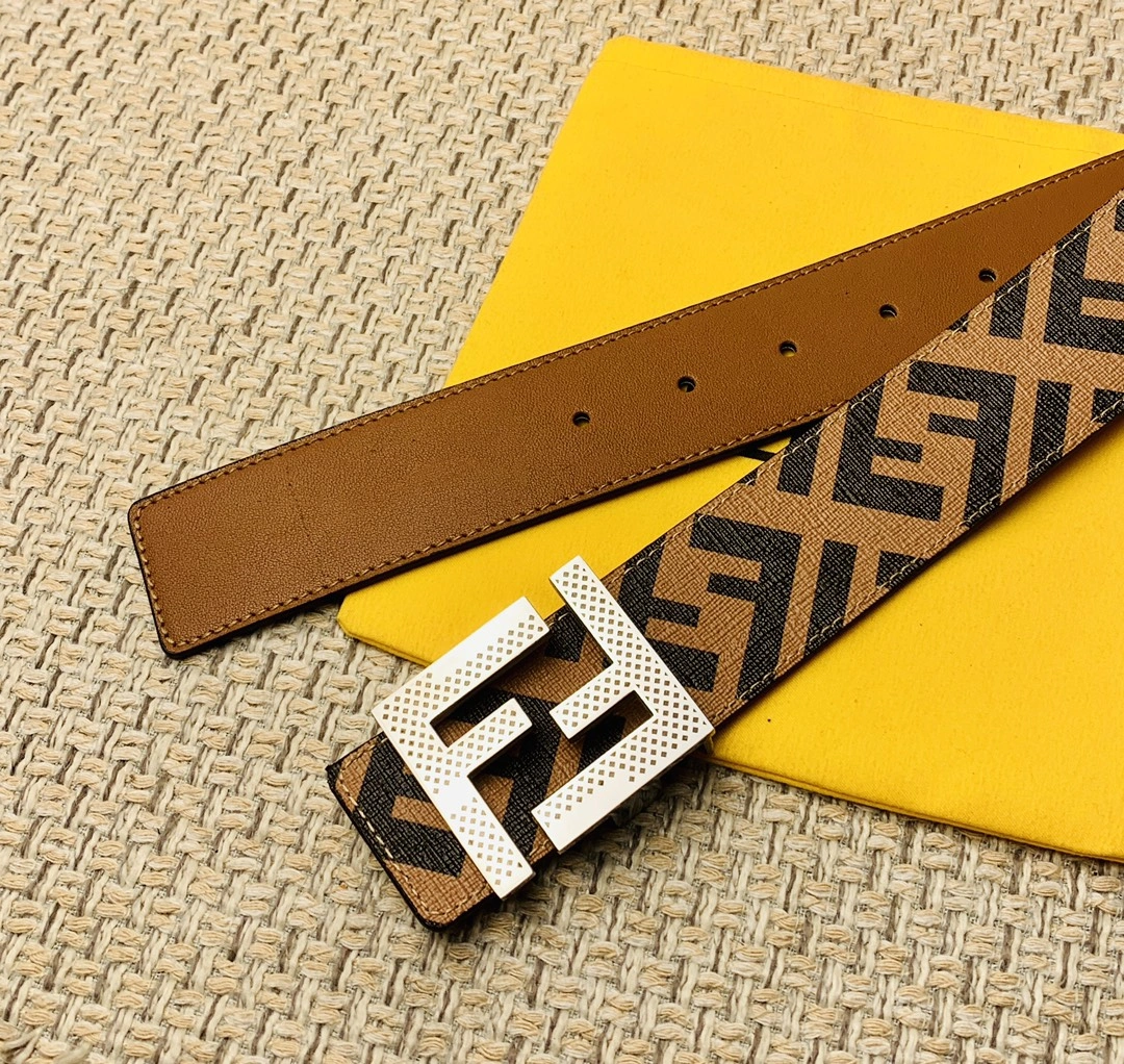F*endi Belts Top Version Compact 16544