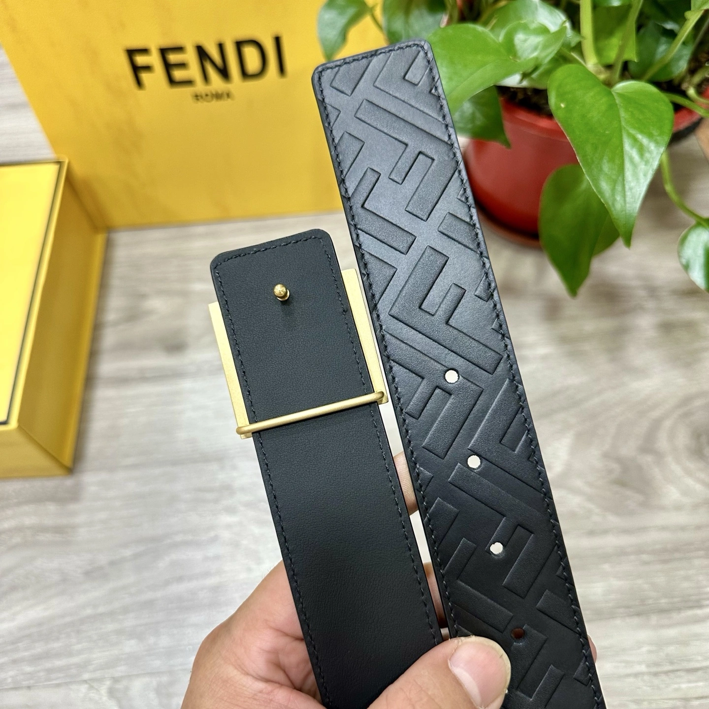 Cozy F*endi Belts XX 20250405- 16492