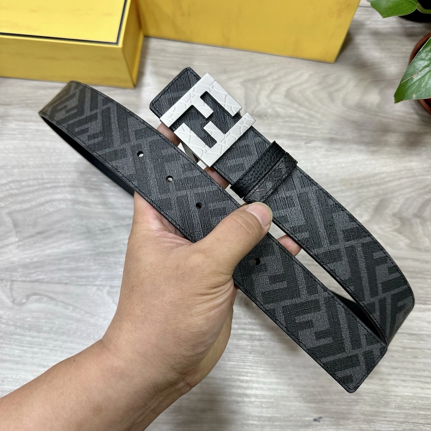 Comfortable F*endi Belts XX 20250406- 16487