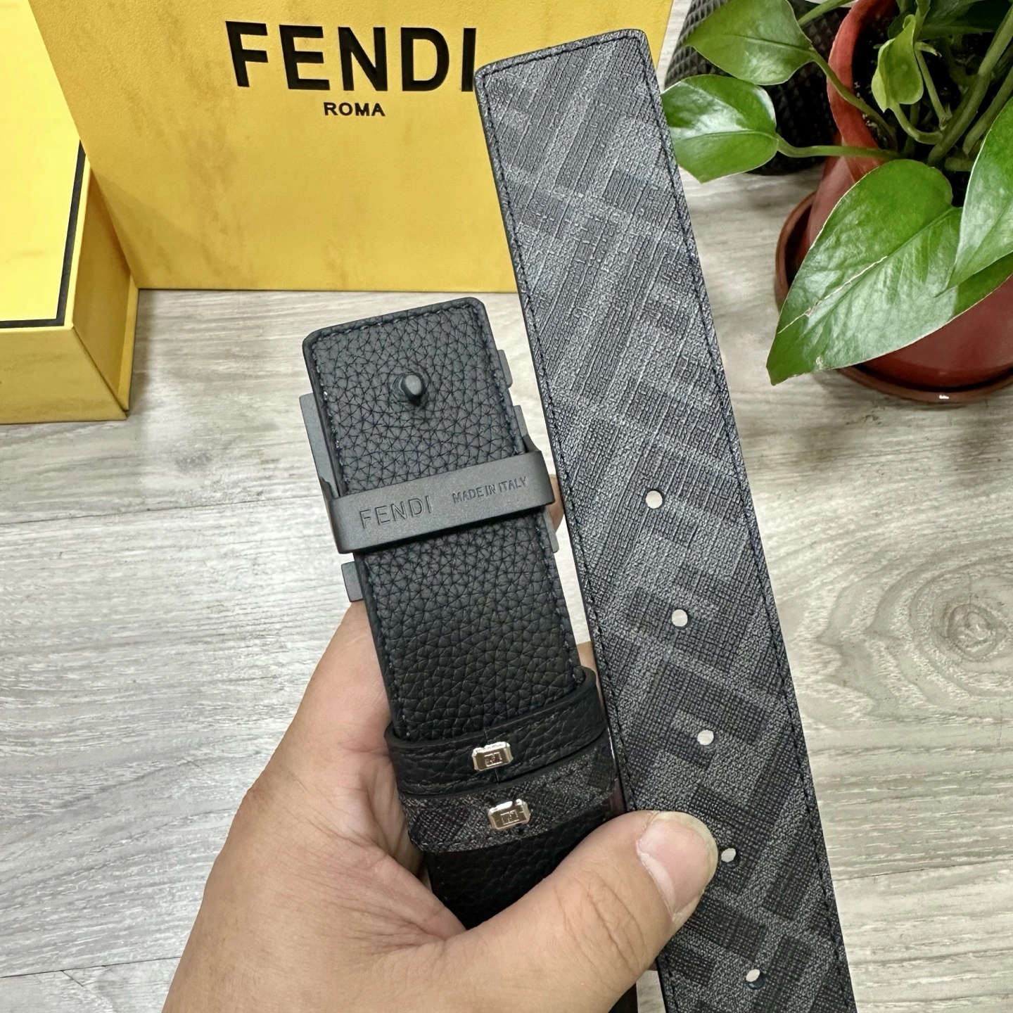 Comfortable F*endi Belts XX 20250406- 16487