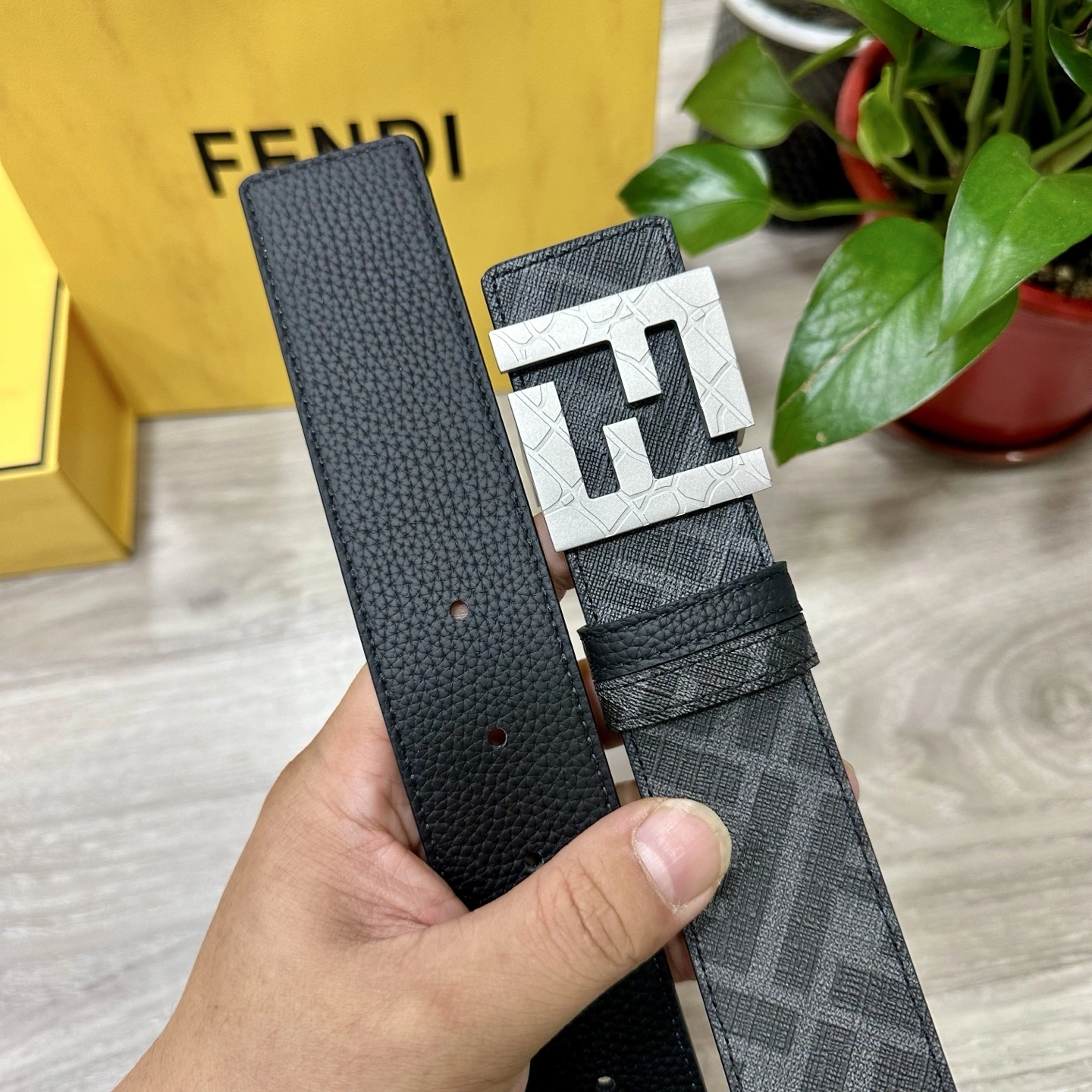 Comfortable F*endi Belts XX 20250406- 16487