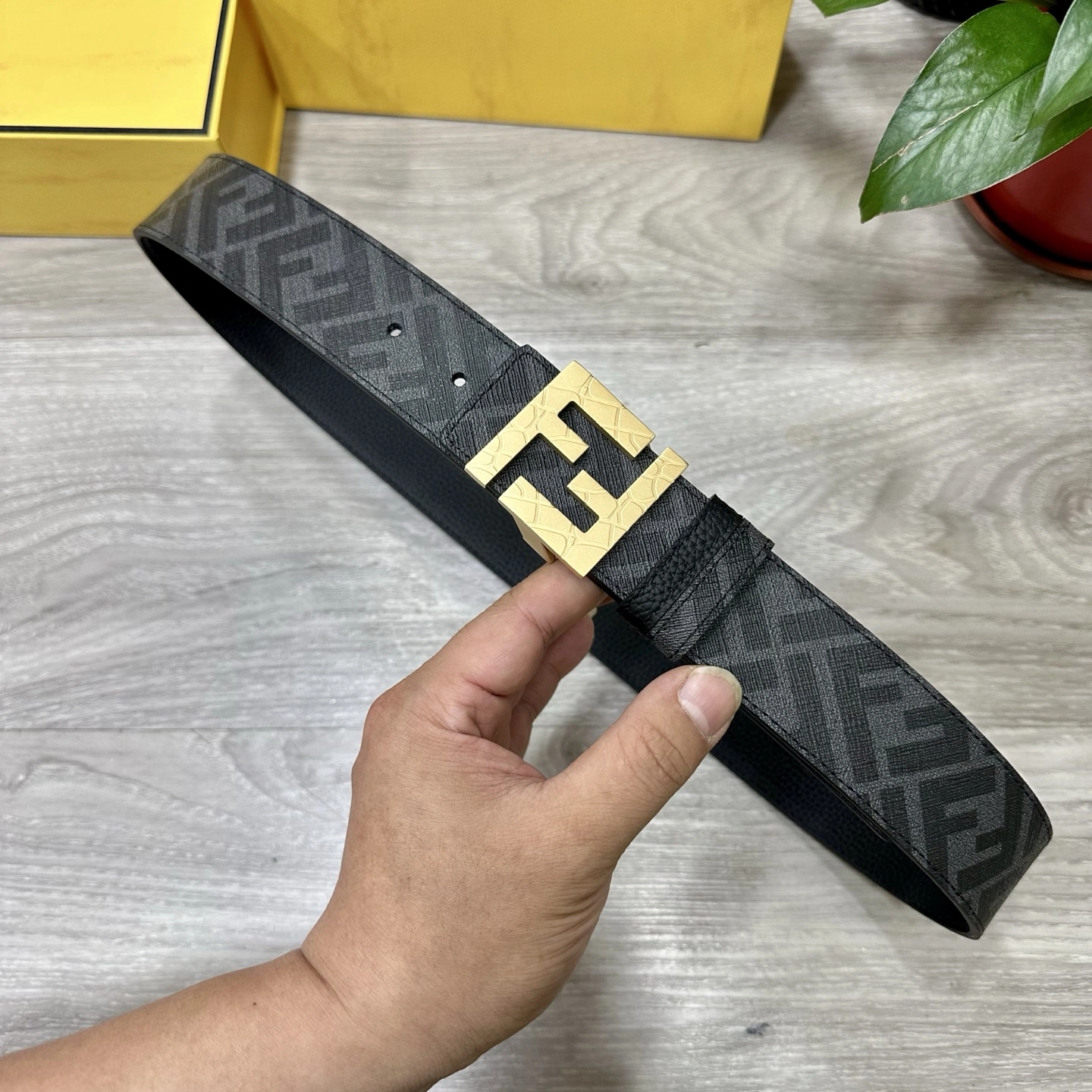 Comfortable F*endi Belts XX 20250406- 16487