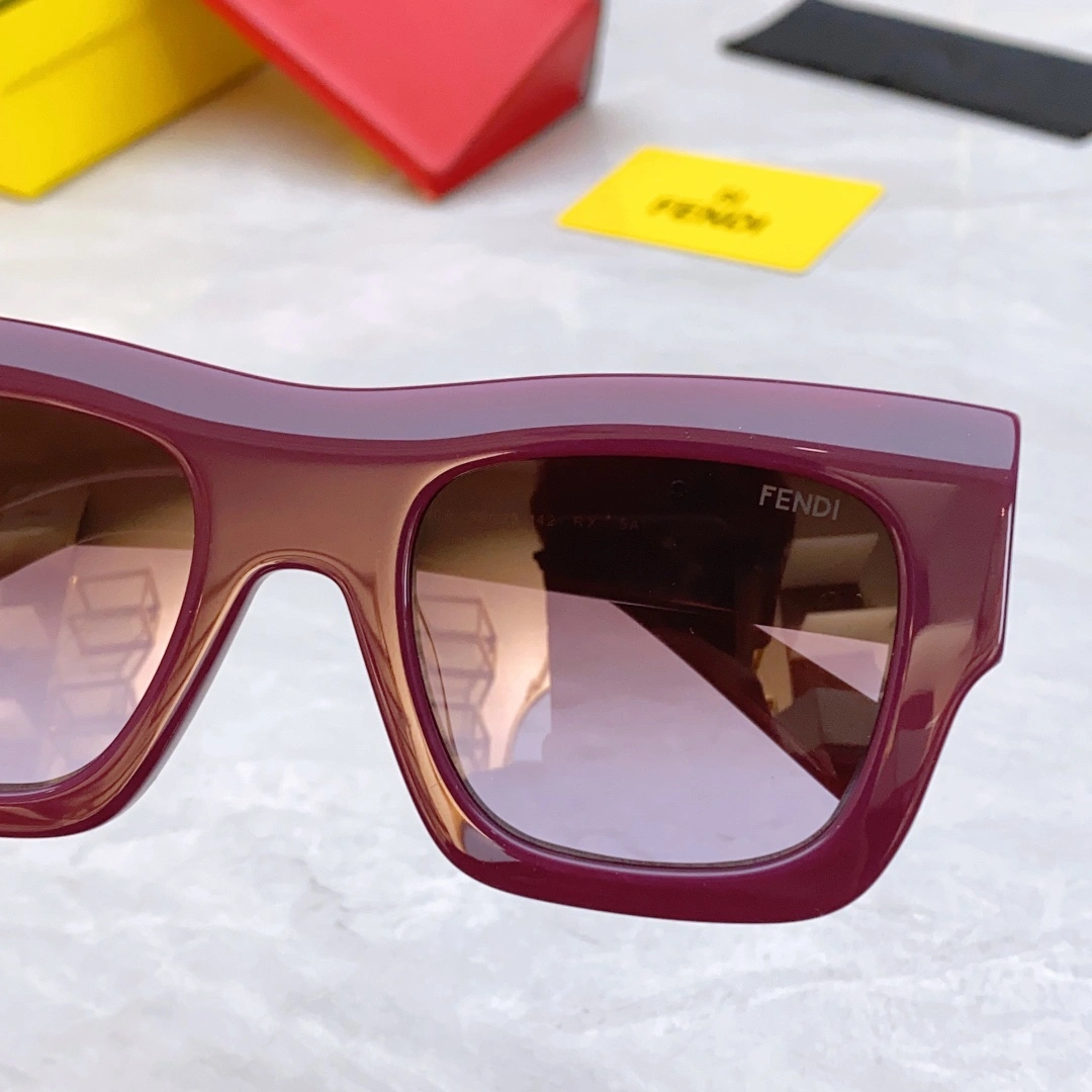 F*endi Glasses Top XX 20240410- Seasonal 17095