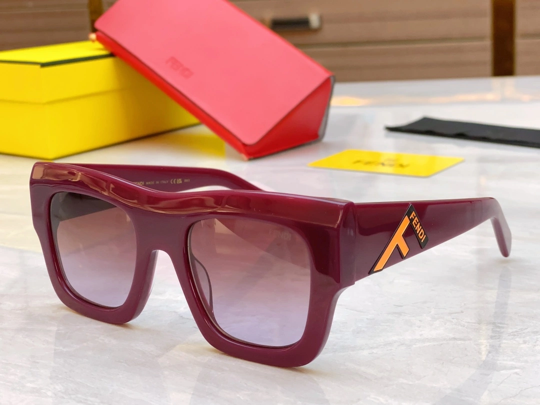 F*endi Glasses Top XX 20240410- Seasonal 17095