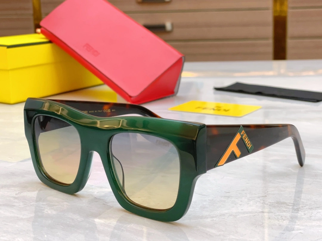 F*endi Glasses Top XX 20240410- Seasonal 17095