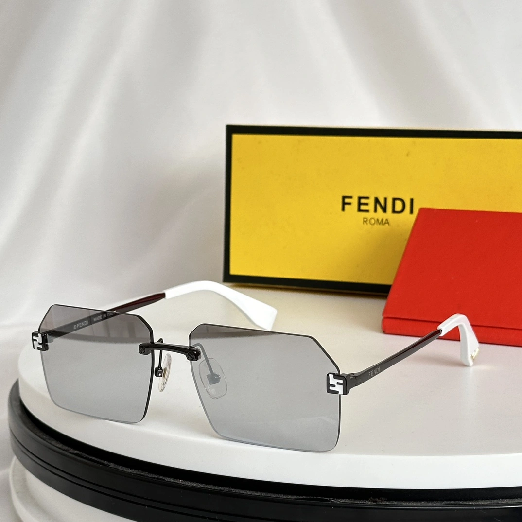 UrbanChic F*endi Glasses Top XX 20240428- 17093