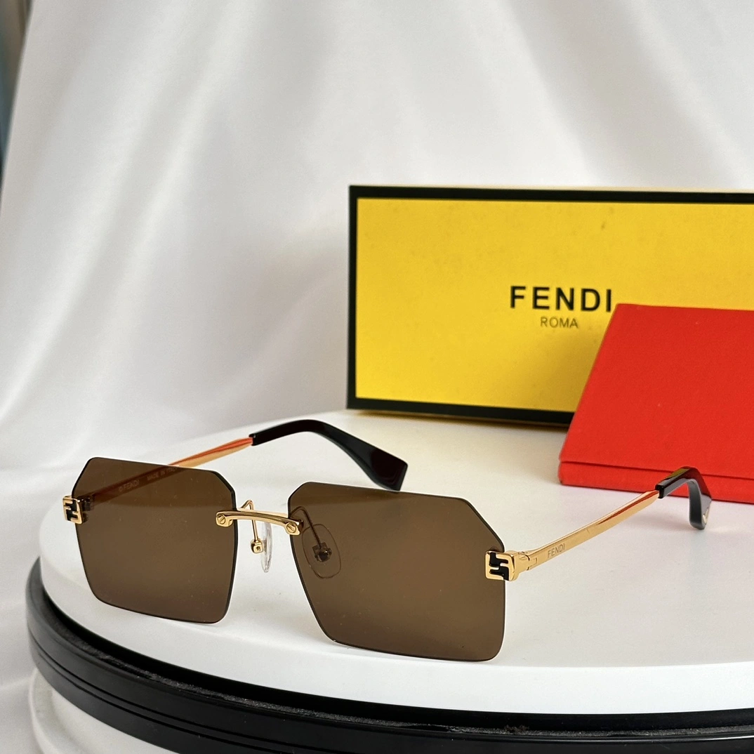 UrbanChic F*endi Glasses Top XX 20240428- 17093