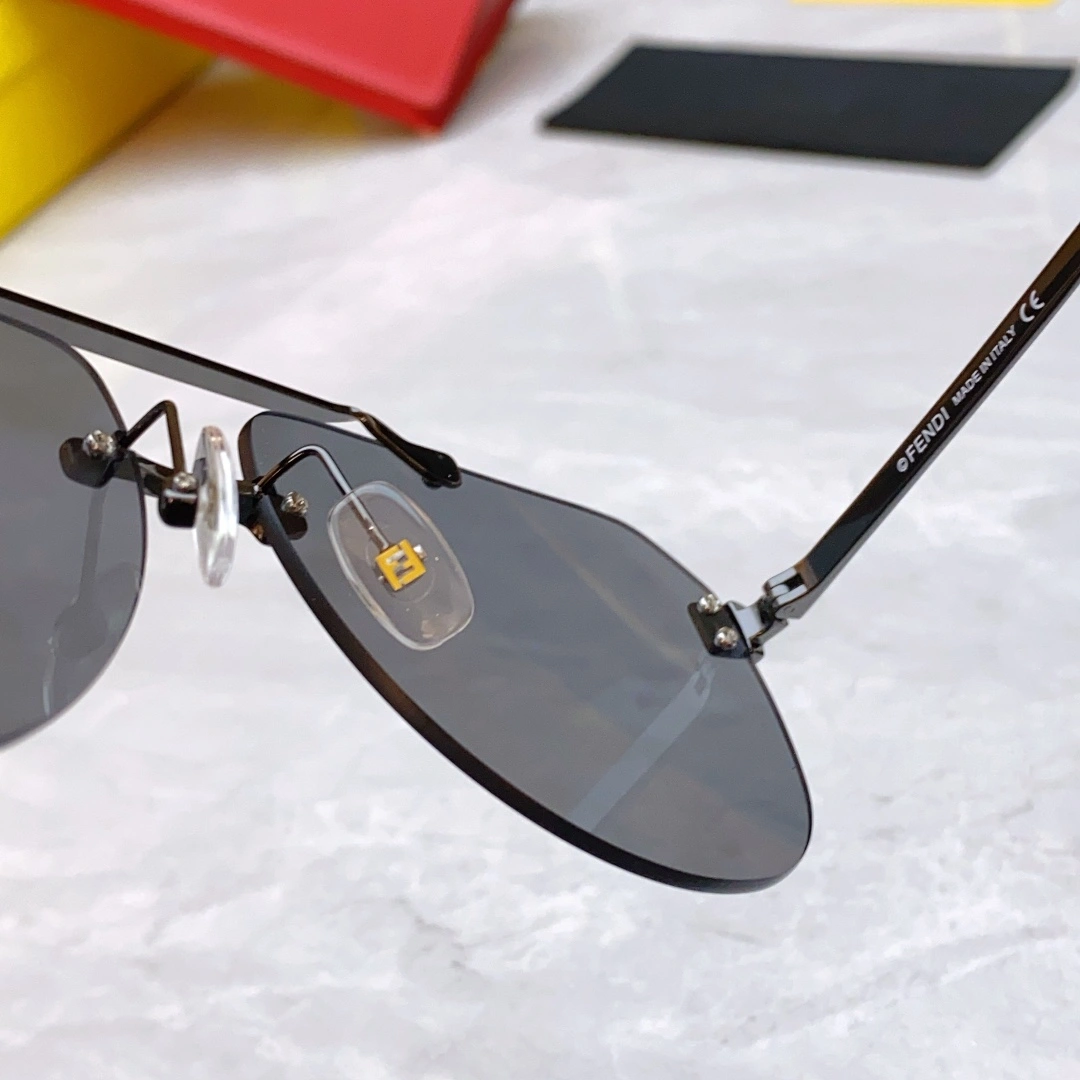 Colorful F*endi Glasses Top XX 20240523- 17085