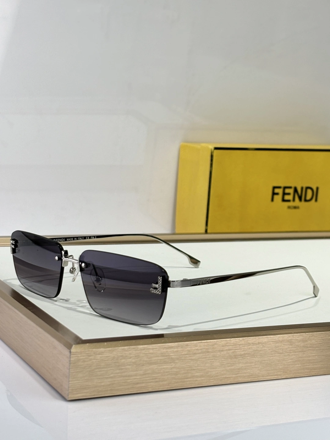 F*endi Glasses Top XX 20250401- DailyWear 17086