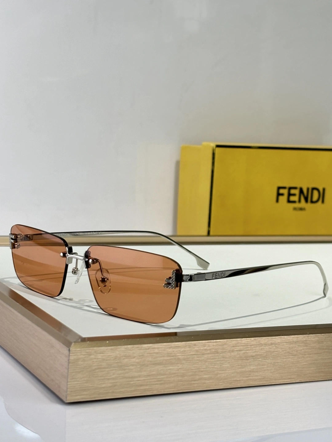 HighPerformance F*endi Glasses Top XX 20250401- 17083