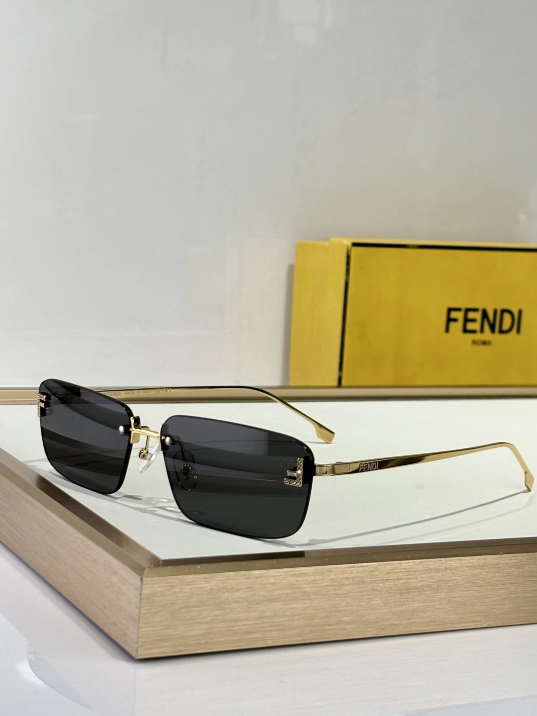 HighPerformance F*endi Glasses Top XX 20250401- 17083