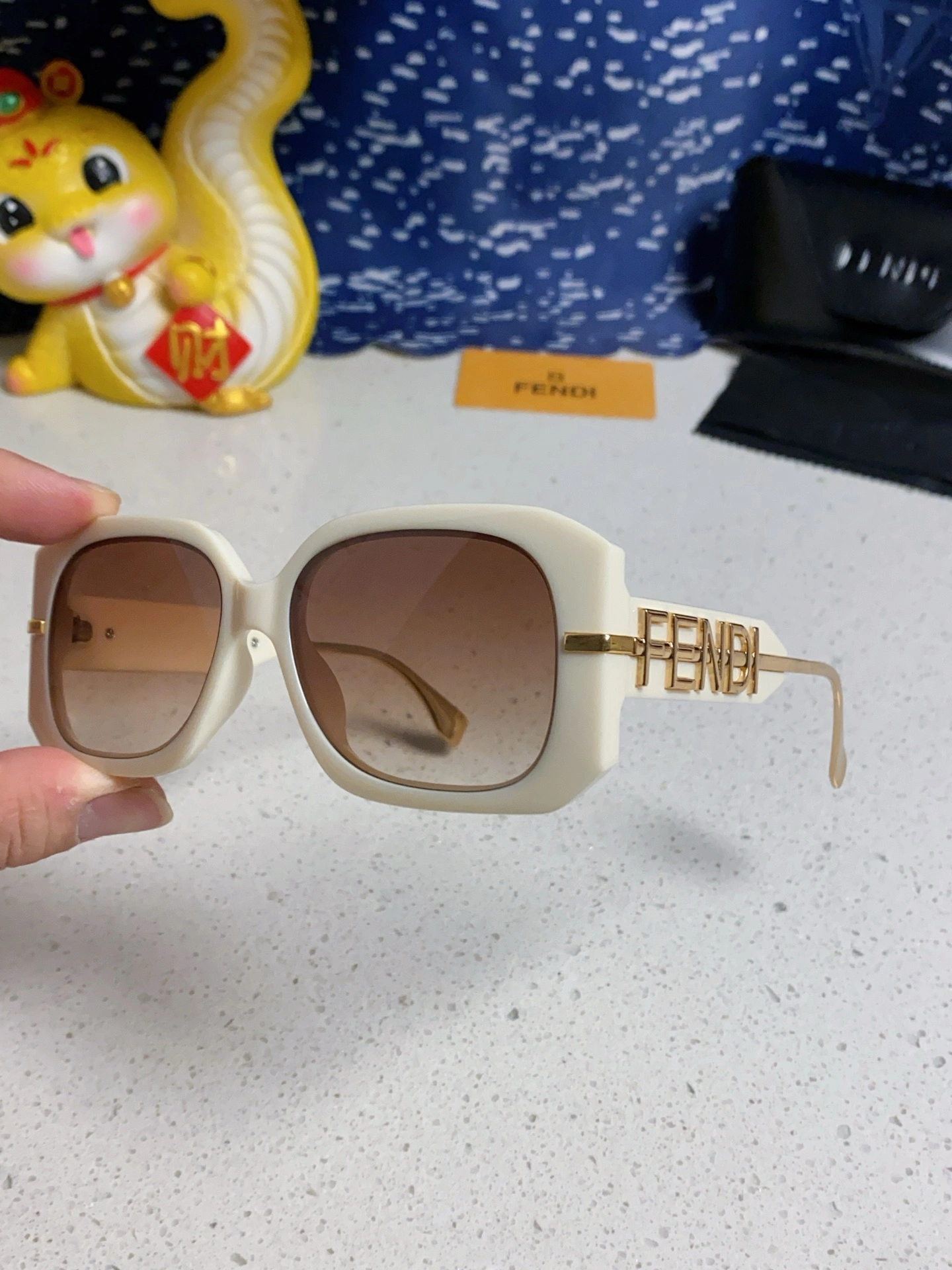 F*endi Glasses Top XX 20250402- TechFriendly 17084