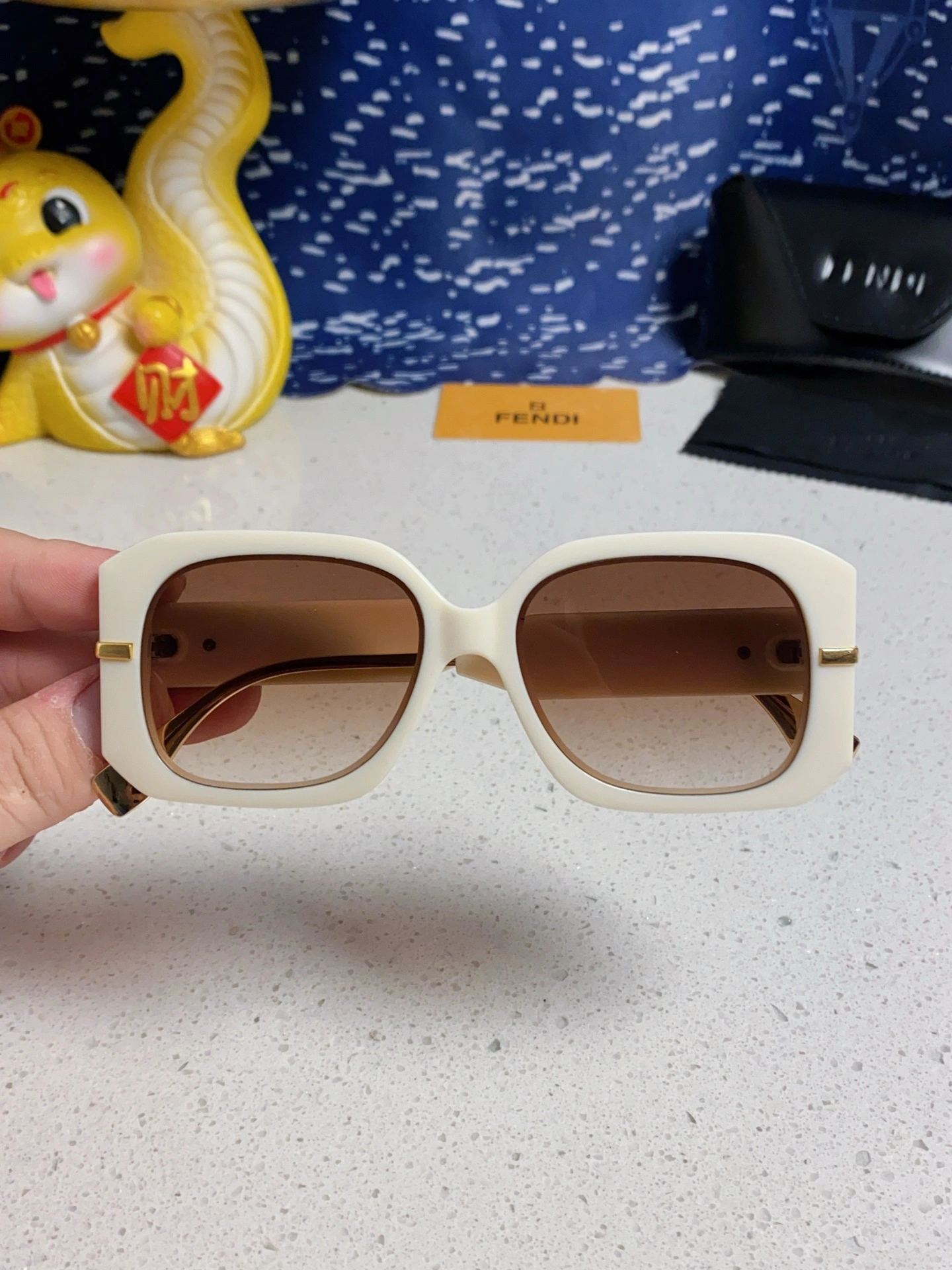 F*endi Glasses Top XX 20250402- TechFriendly 17084