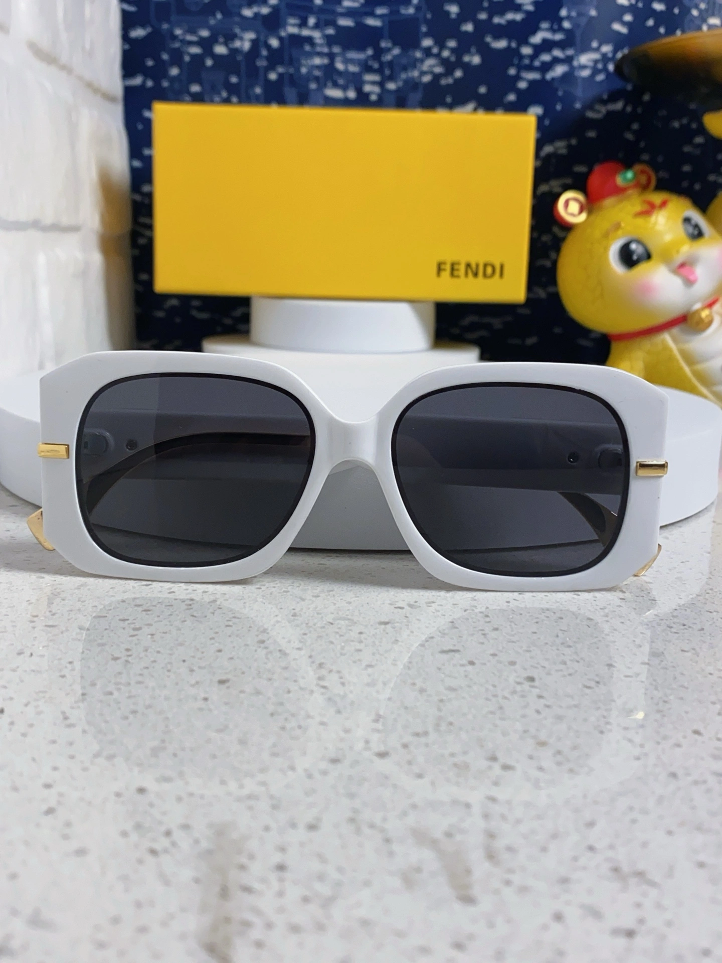 F*endi Glasses Top XX 20250402- TechFriendly 17084