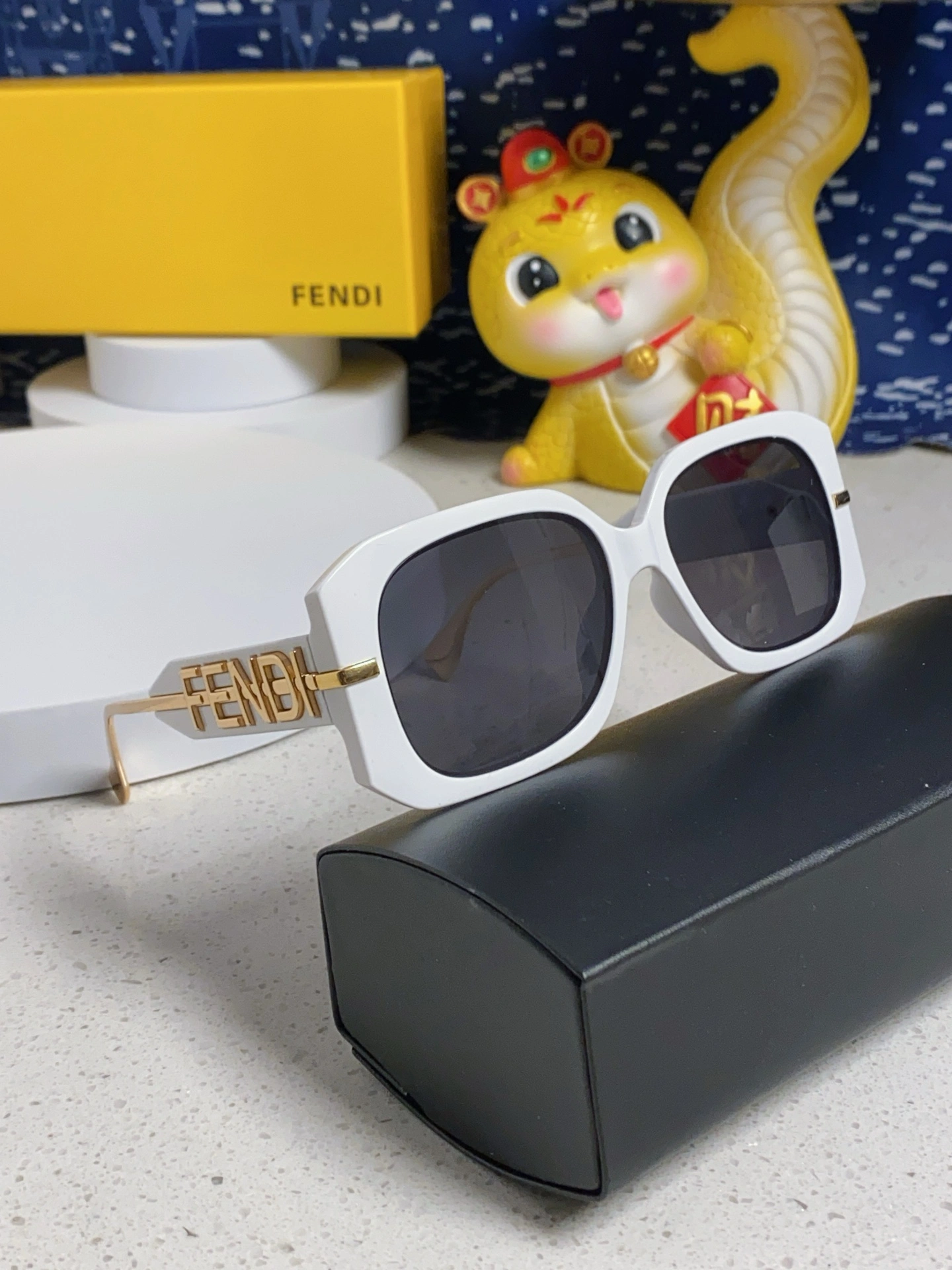 F*endi Glasses Top XX 20250402- TechFriendly 17084