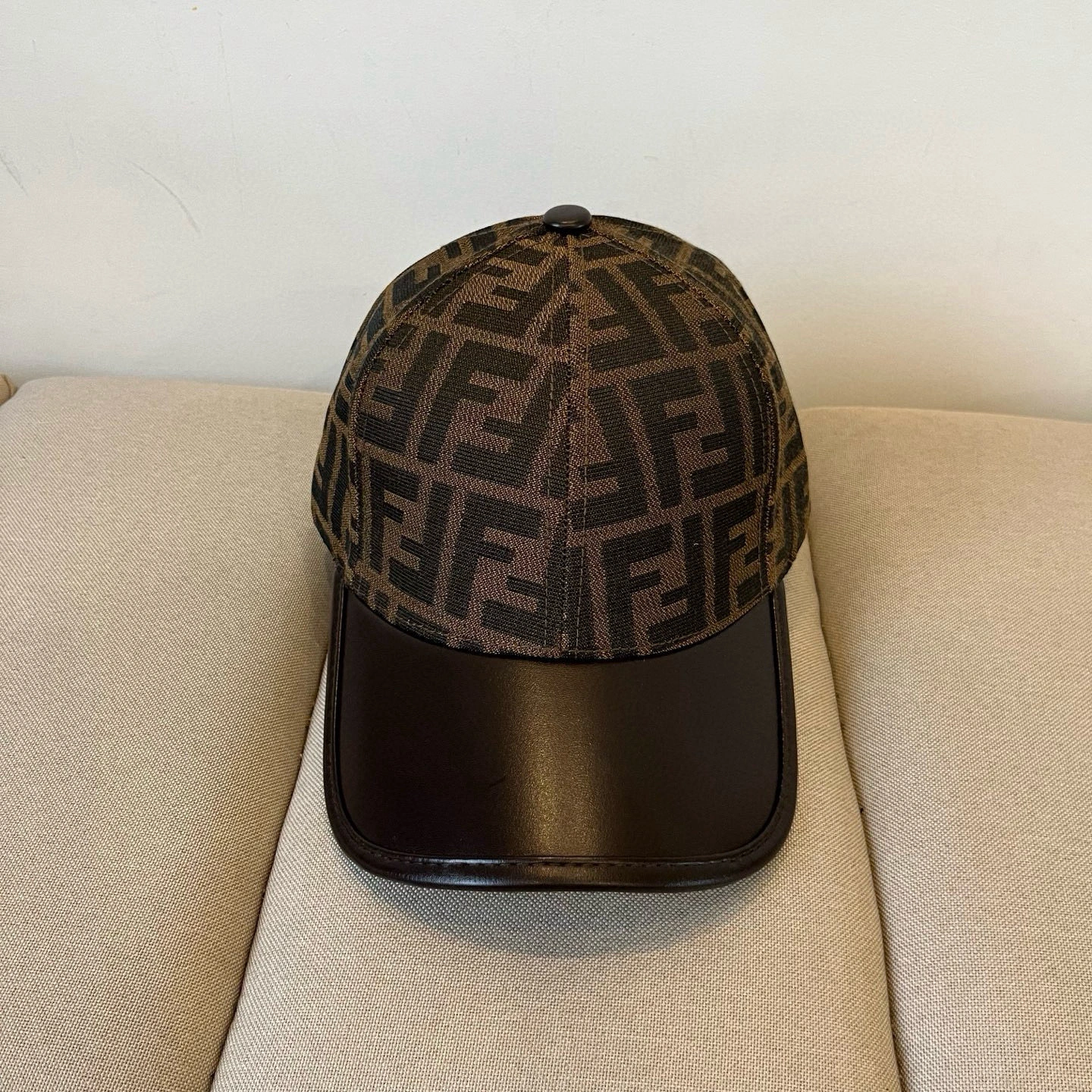 TopPick F*endi Hats Top XX250410- 17402