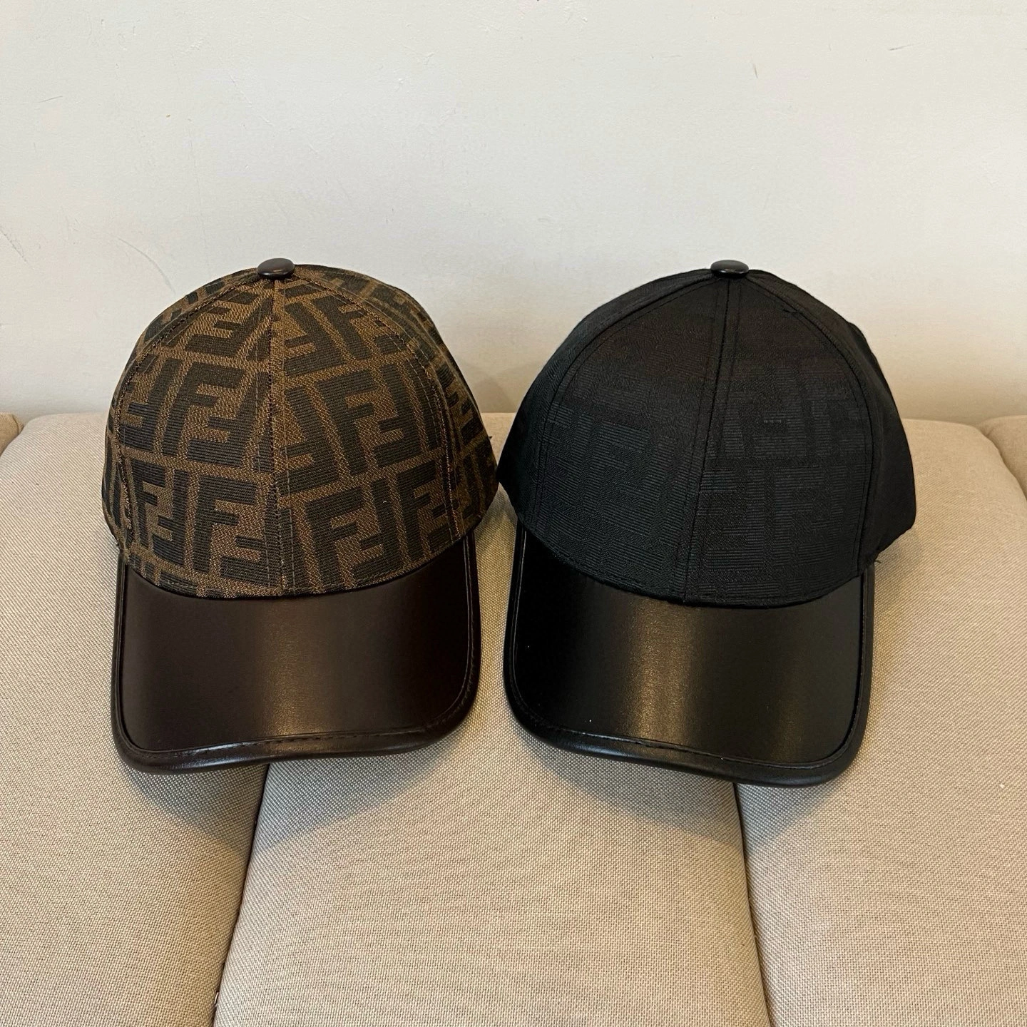 TopPick F*endi Hats Top XX250410- 17402