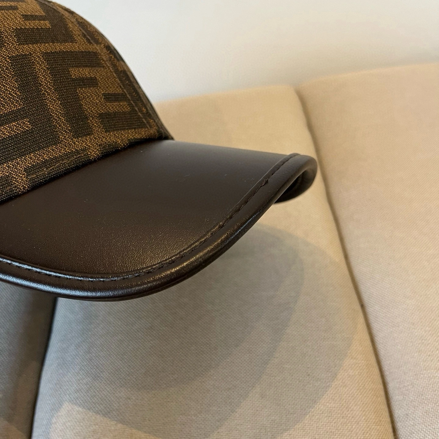 TopPick F*endi Hats Top XX250410- 17402