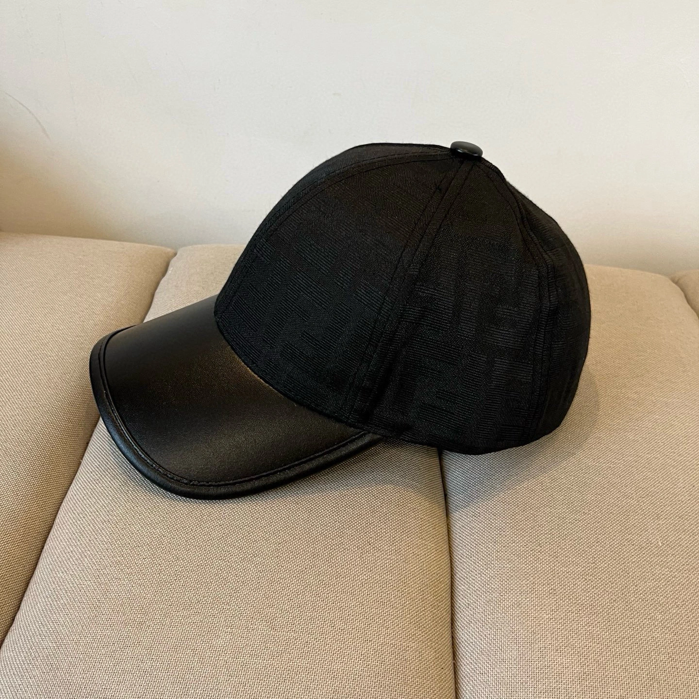 TopPick F*endi Hats Top XX250410- 17402