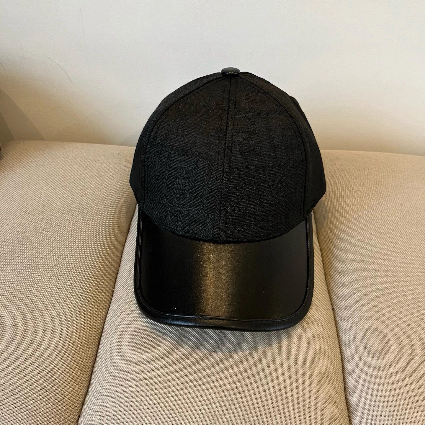 TopPick F*endi Hats Top XX250410- 17402