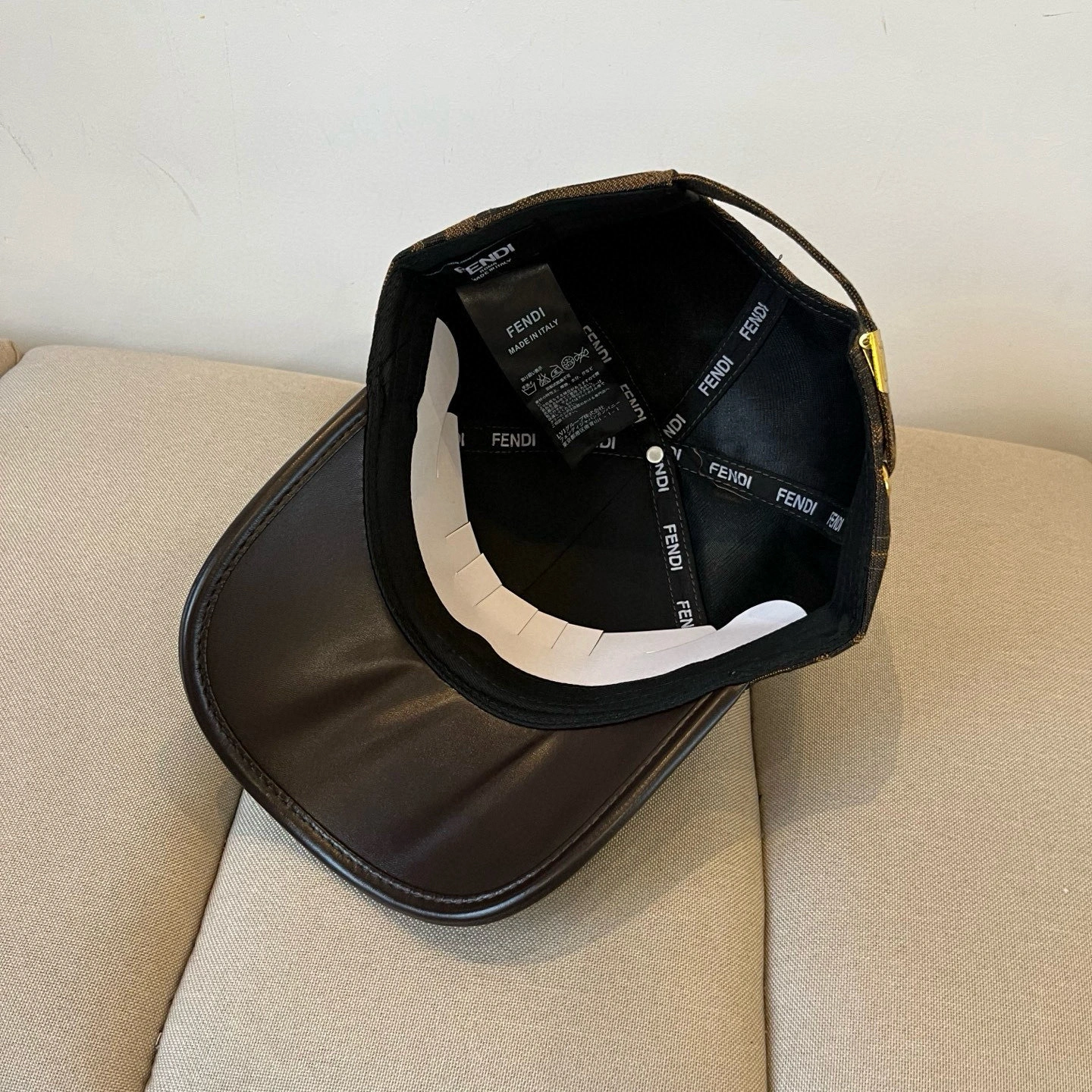 TopPick F*endi Hats Top XX250410- 17402