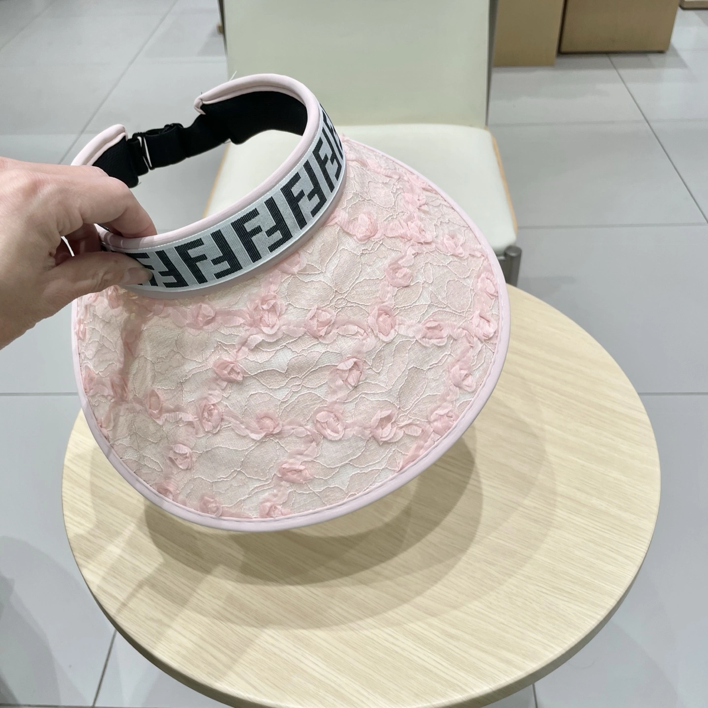 F*endi Hats Top XX250412- WrinkleFree 17312