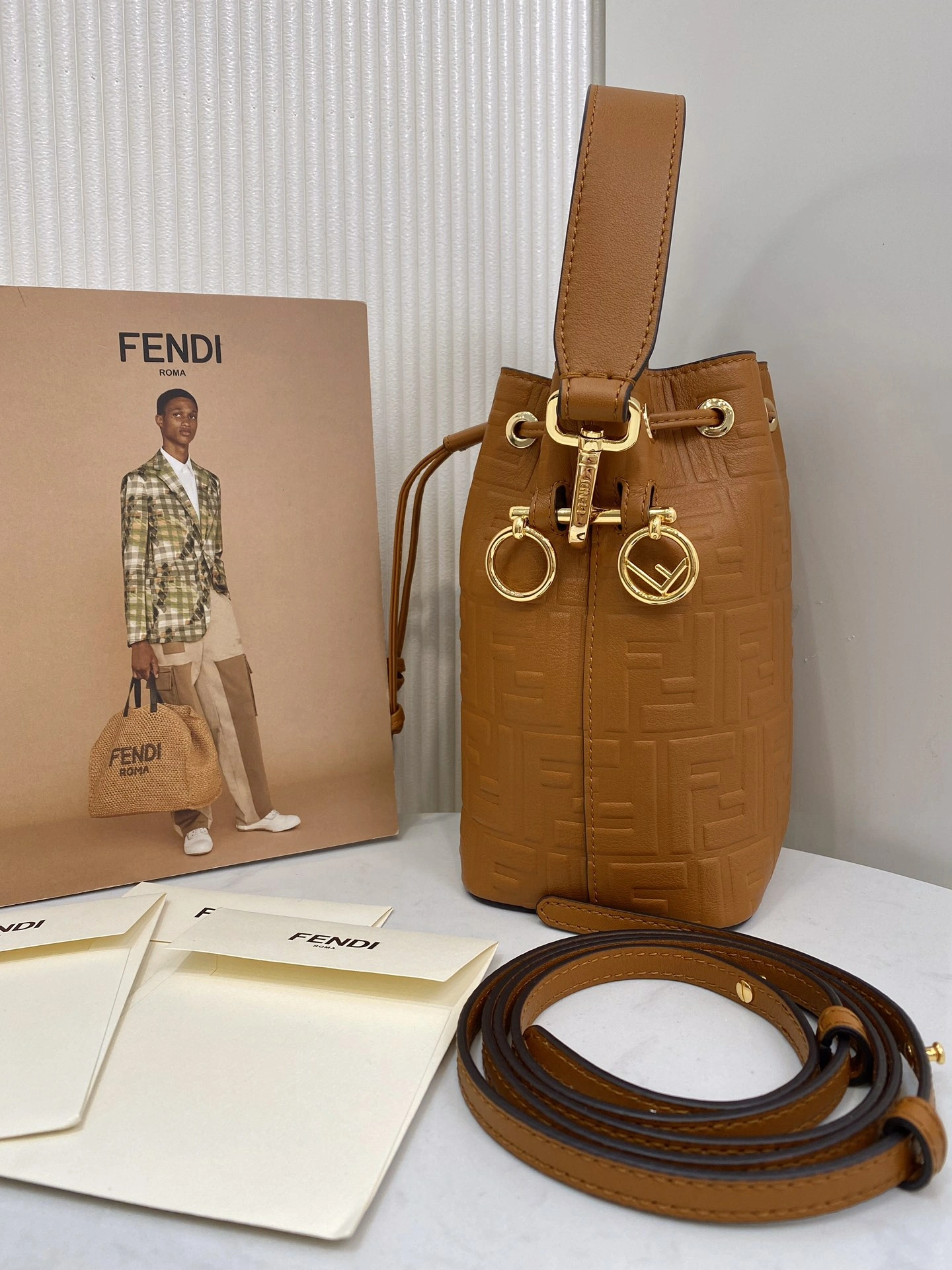 F*endi Top Bag 18*12*10cm HighQuality 9363