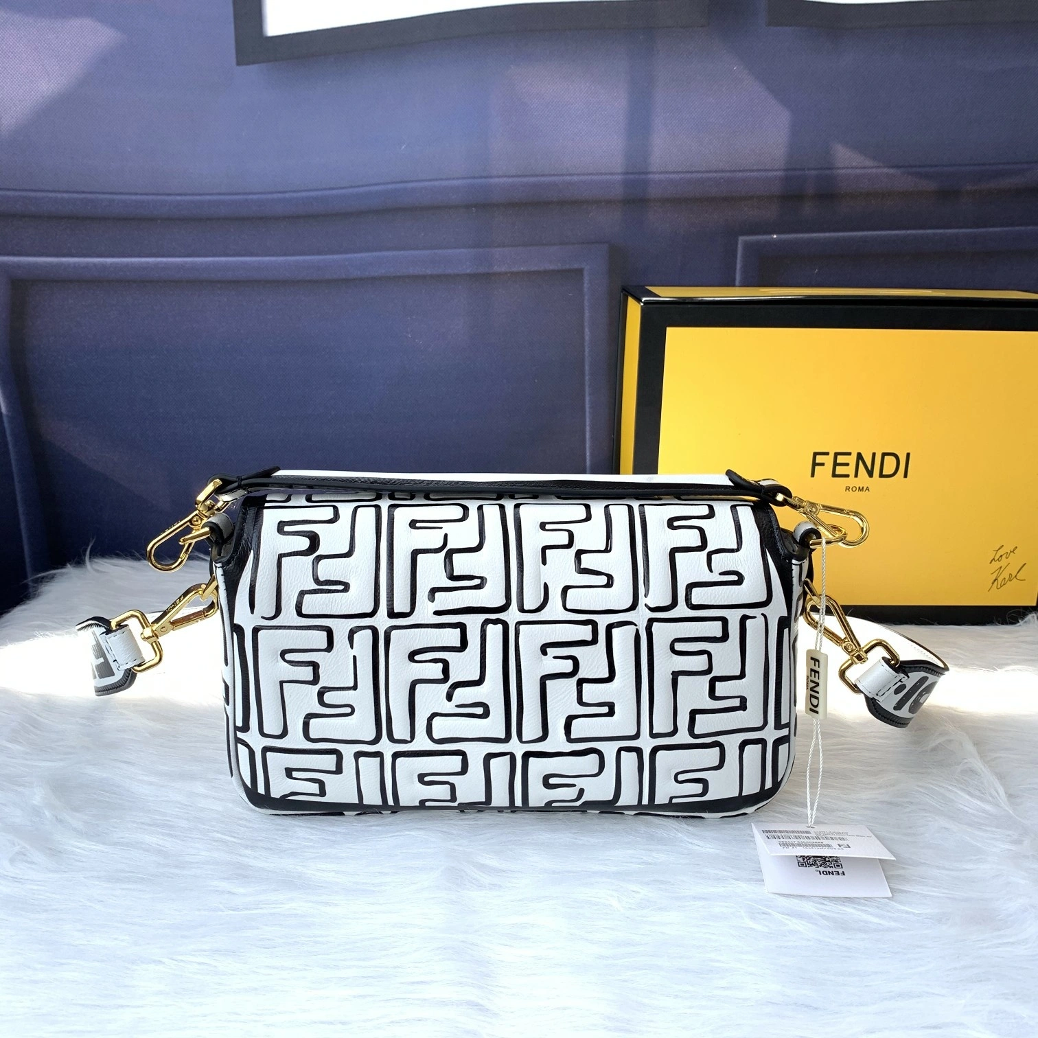 GoodFit F*endi Top Bag 26*14*4cm 9352
