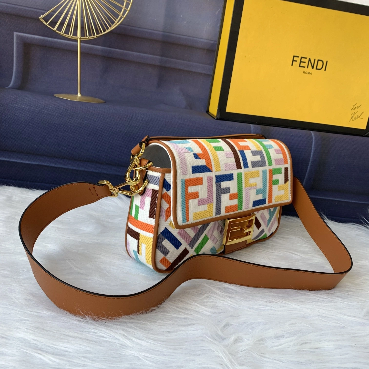 SportInspired F*endi Top Bag 26*14*4cm 9350