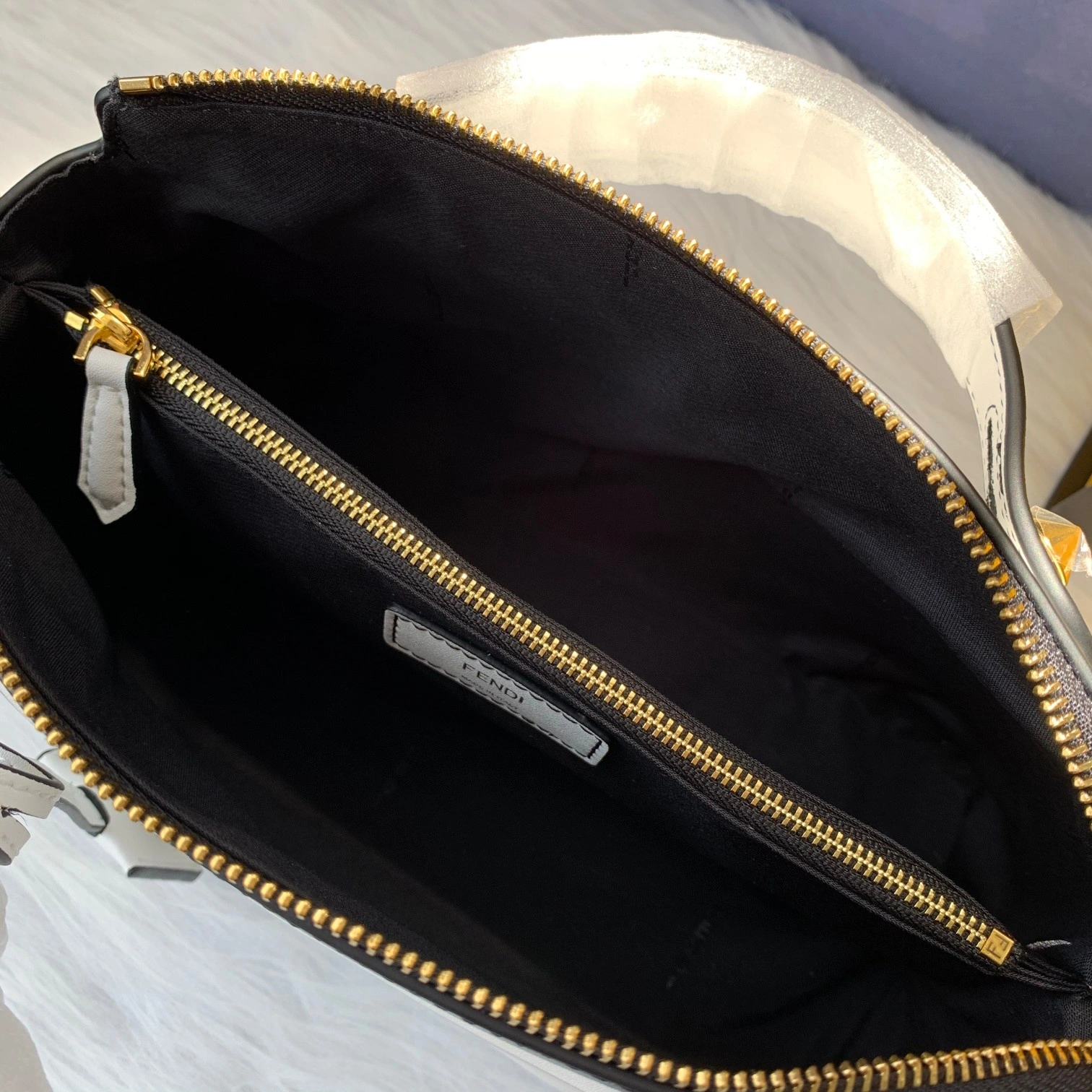 F*endi Top Bag 27*15*13cm FlexibleFit 9347