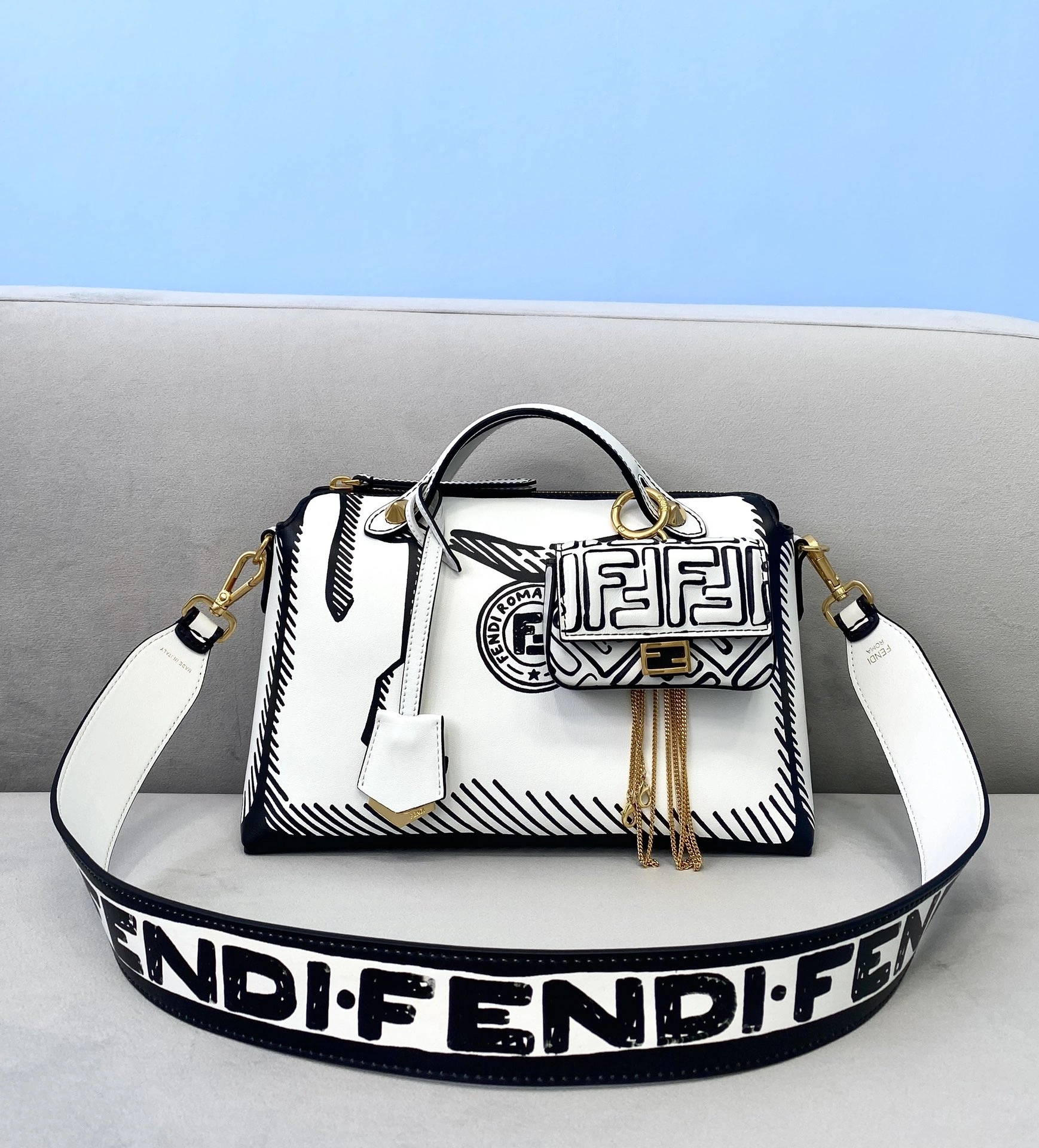 F*endi Top Bag 28*14*18cm Compact 9364