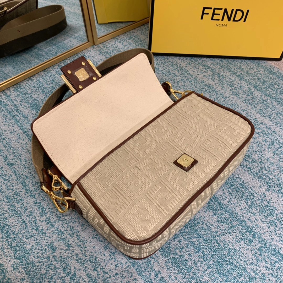 Bright F*endi Top Bag 9361