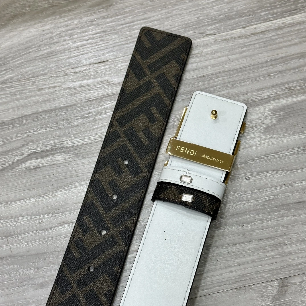 F*endi Top Belts AT 20230903- UrbanChic 16546