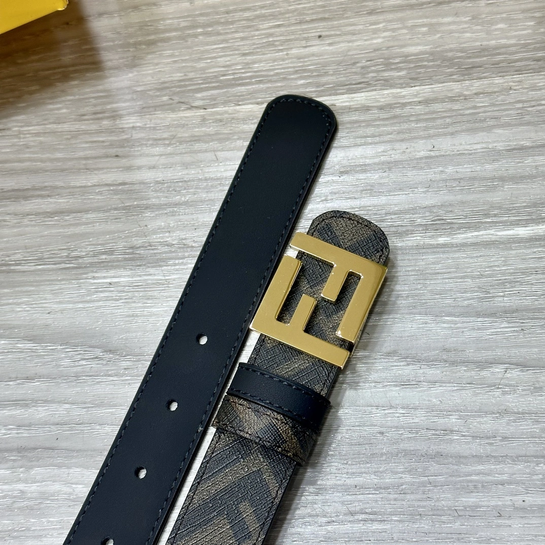 F*endi Top Belts AT 20230905- TravelReady 16531