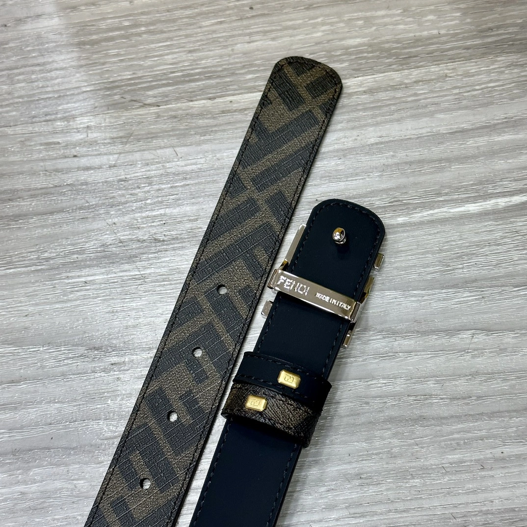 F*endi Top Belts AT 20230905- TravelReady 16531