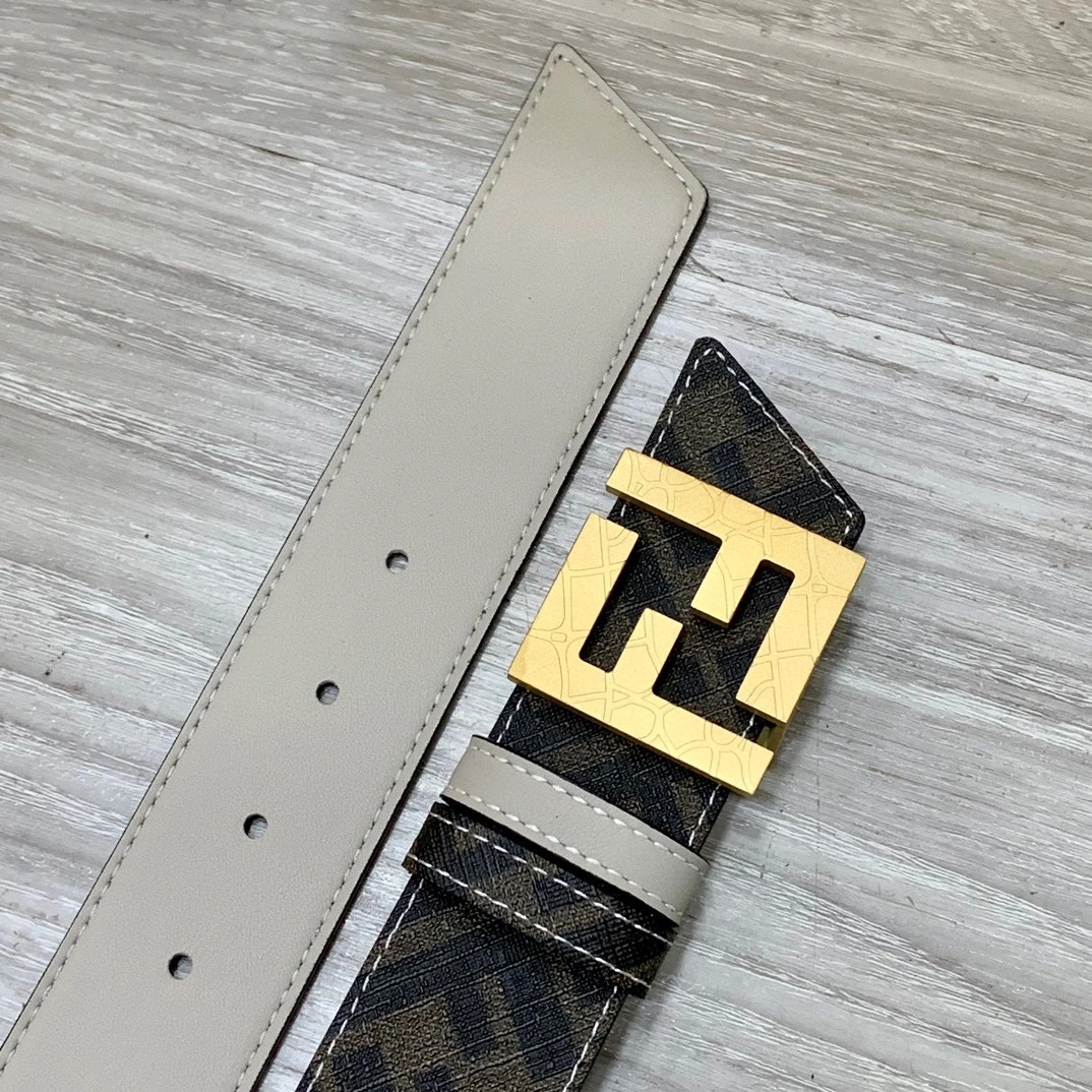 F*endi Top Belts AT 20230905- Trendsetting 16534