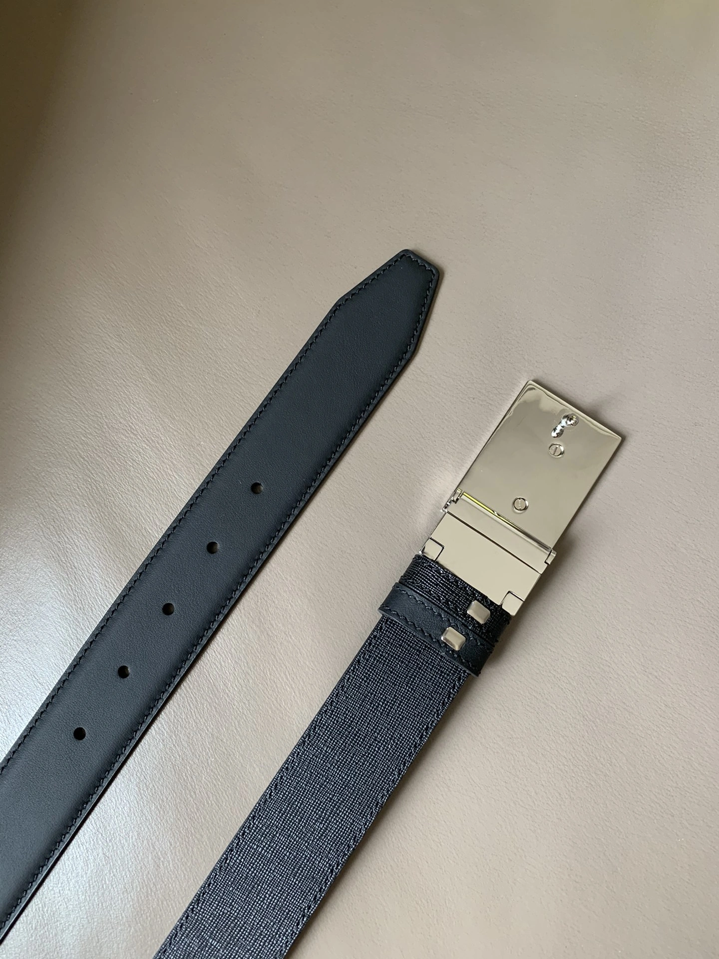 Practical F*endi Top Belts AT 20230906- 16526